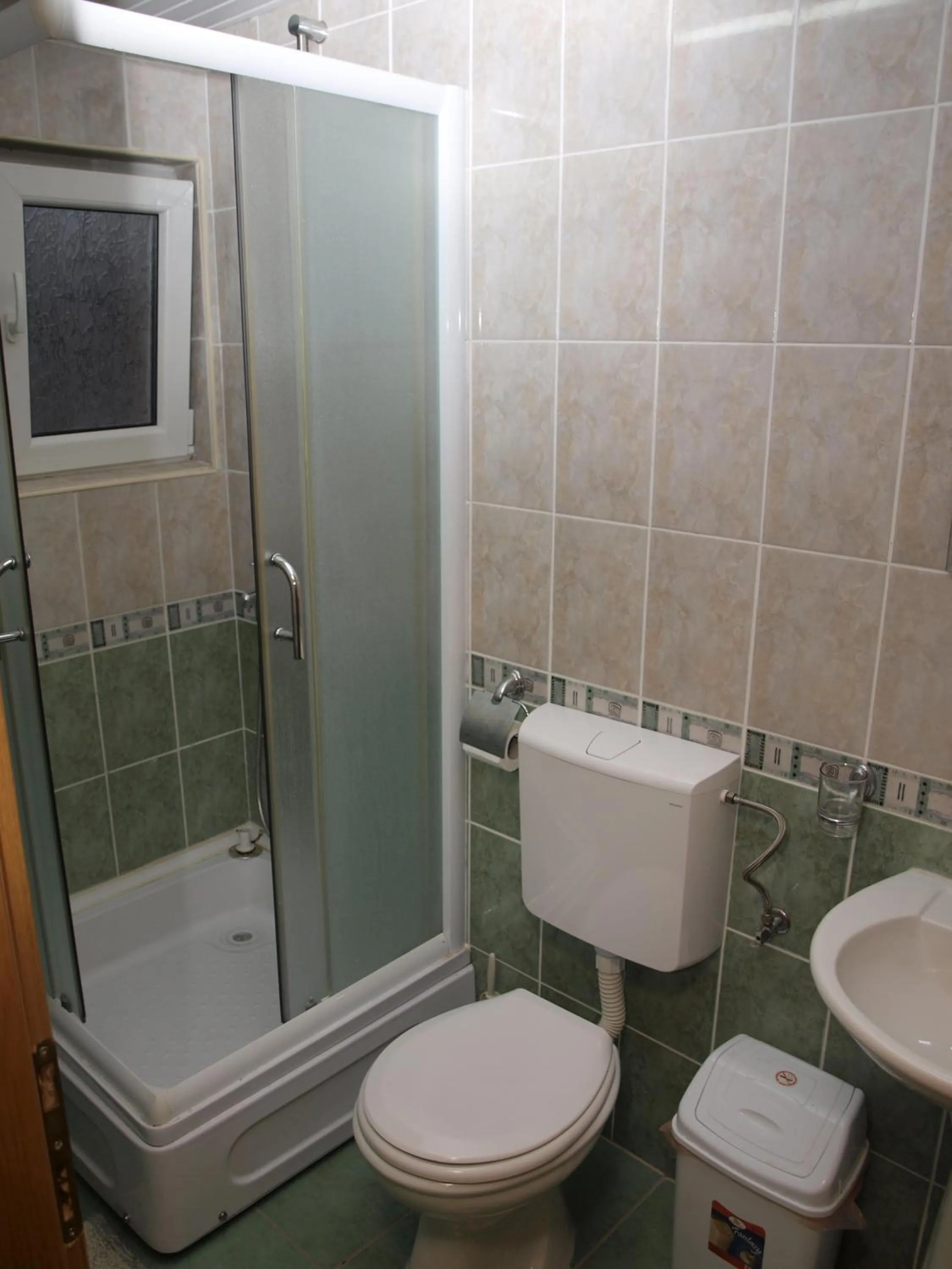 Bathroom in Bogdanoski Studios & Guest Rooms