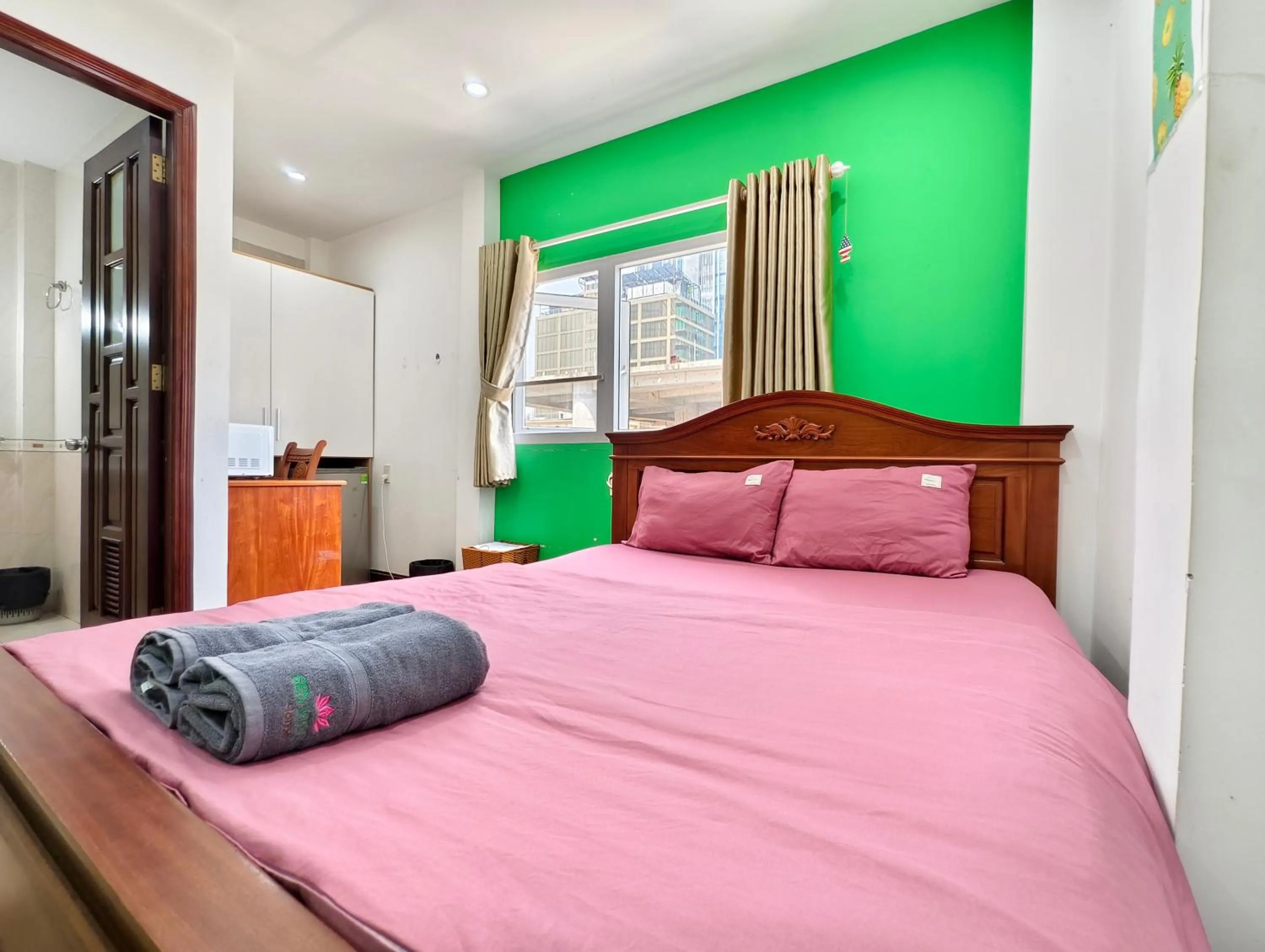 Bed in Sen Vivian Home