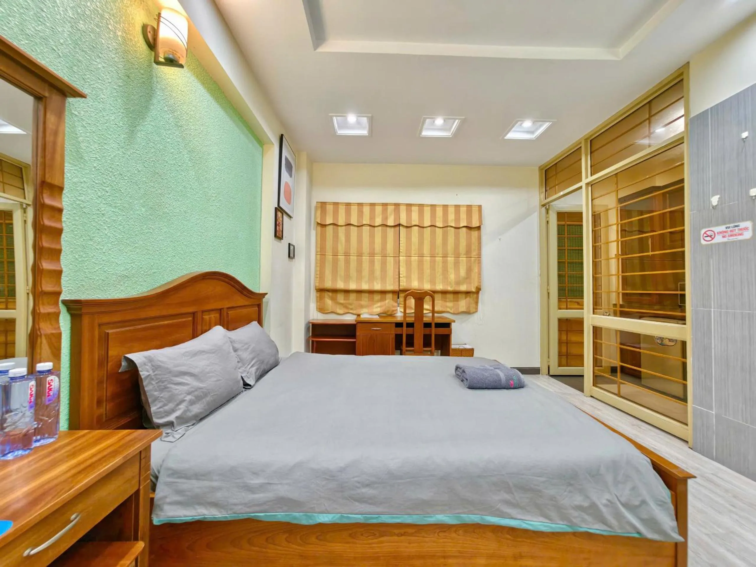 Bed in Sen Vivian Home