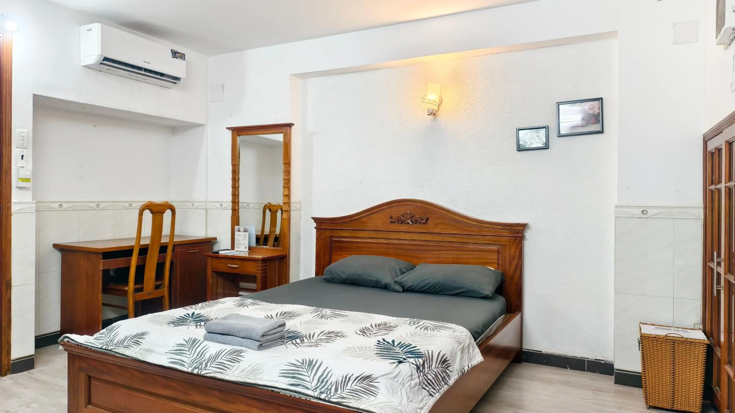 Bed in Sen Vivian Home