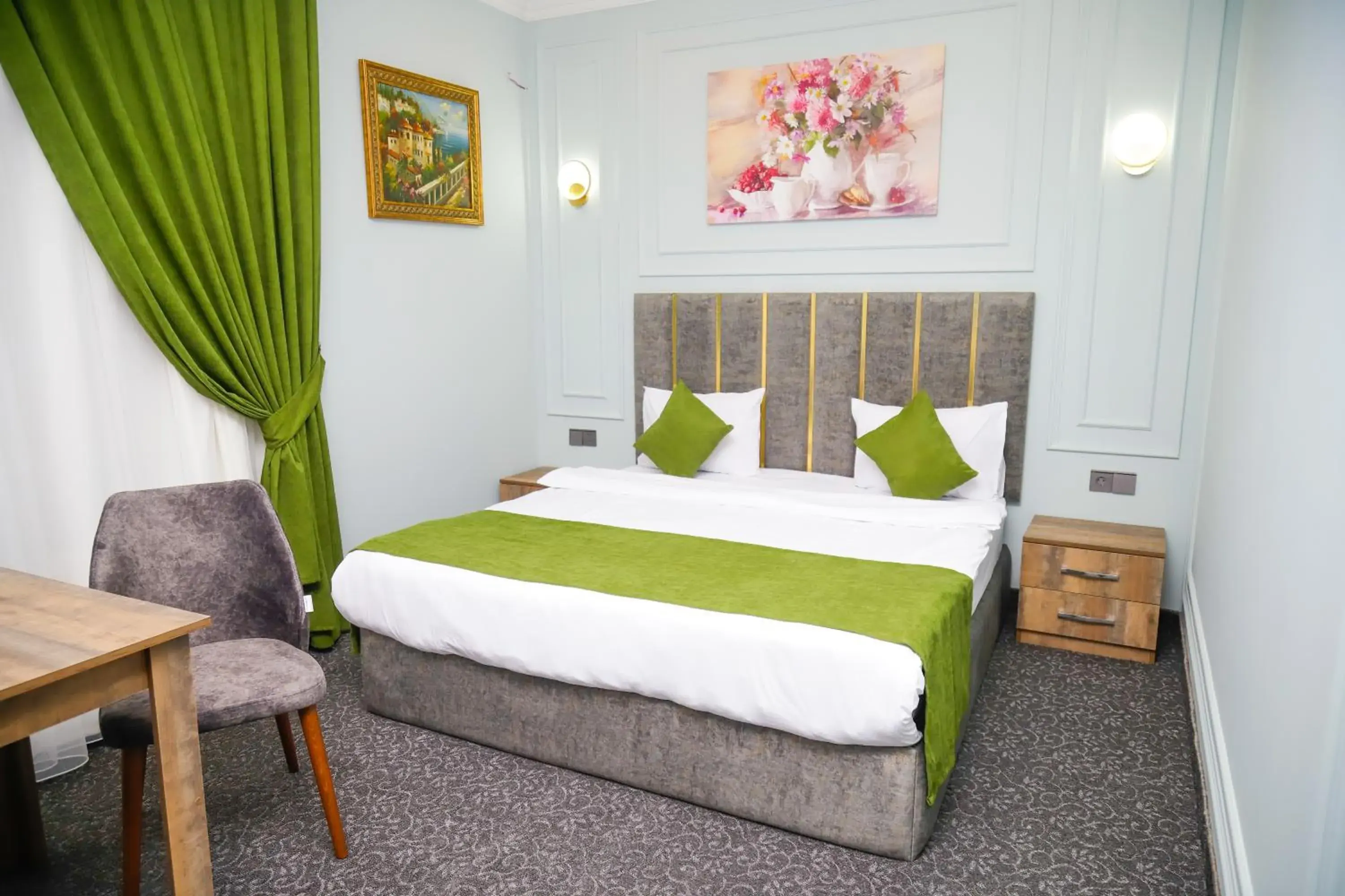 Deluxe Double Room in Anatolia Hotel Baku Deluxe Double Room in Anatolia Hotel Baku