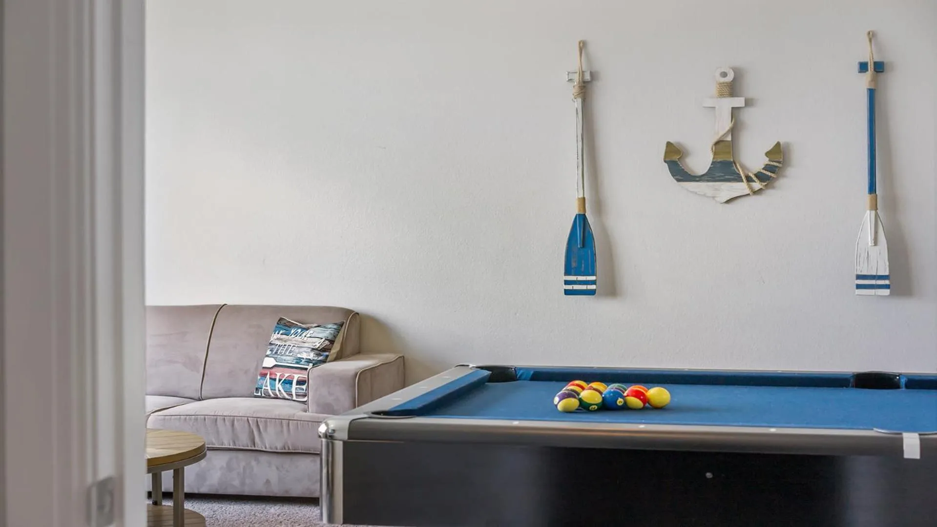 Luxury Waterfront Pool Hot Tub Boat Slips