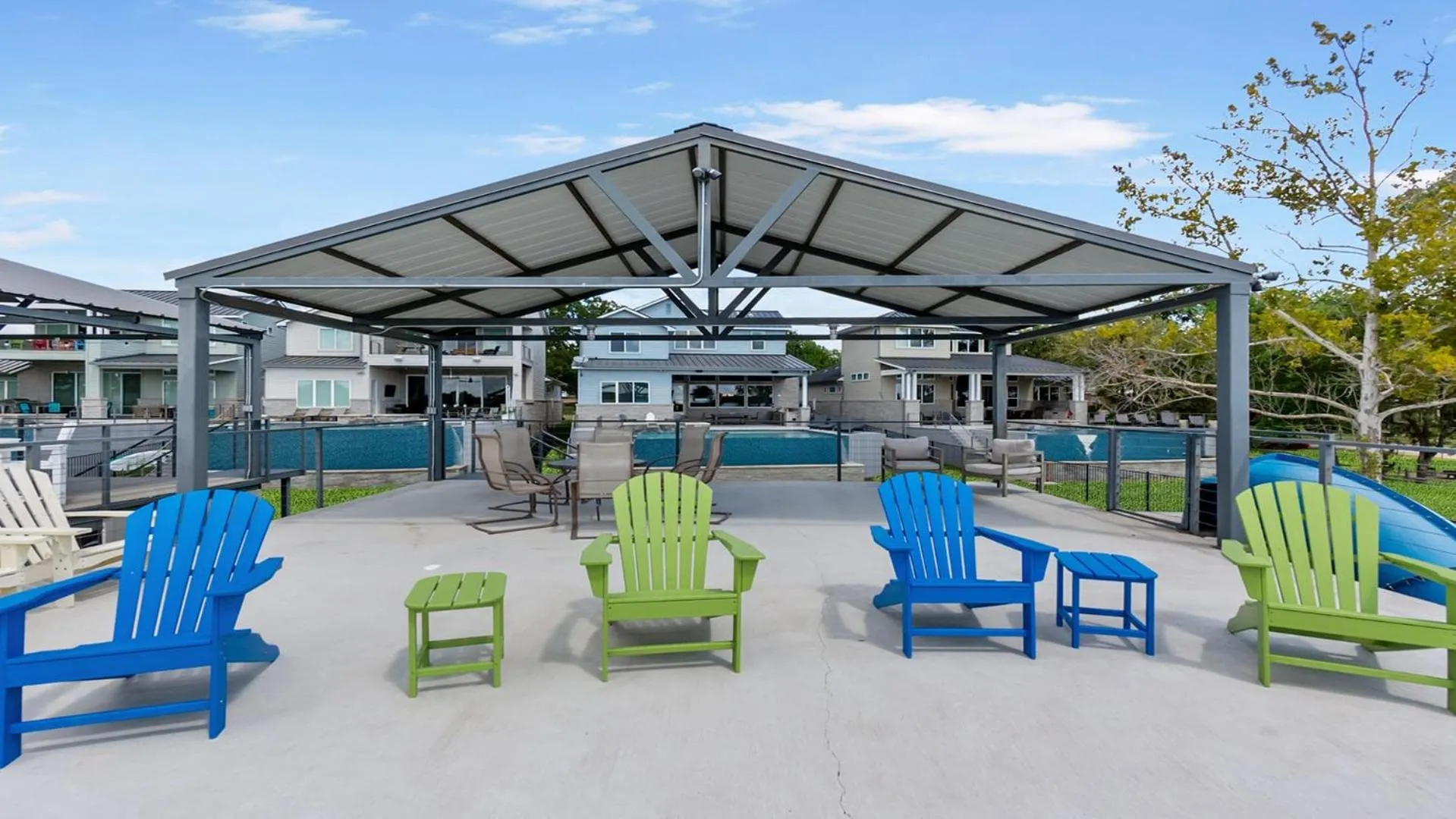 Luxury Waterfront Pool Hot Tub Boat Slips