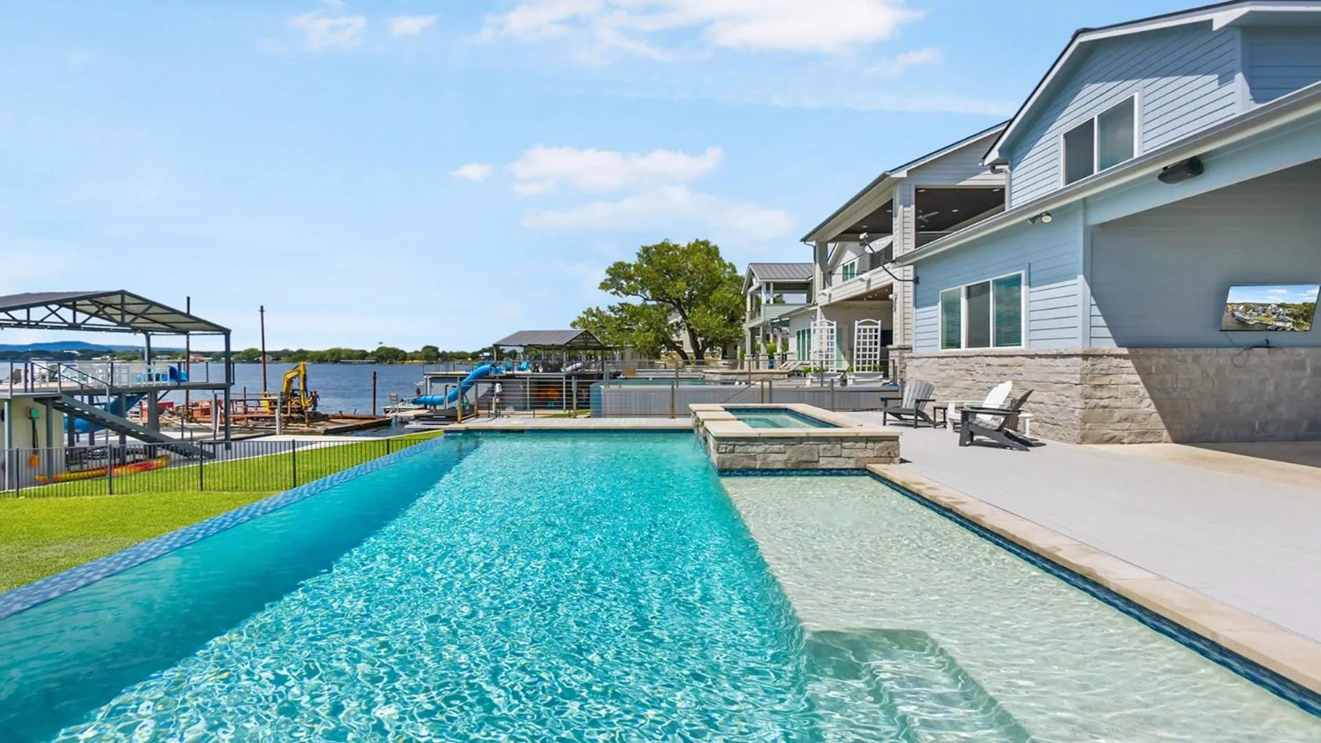 Luxury Waterfront Pool Hot Tub Boat Slips