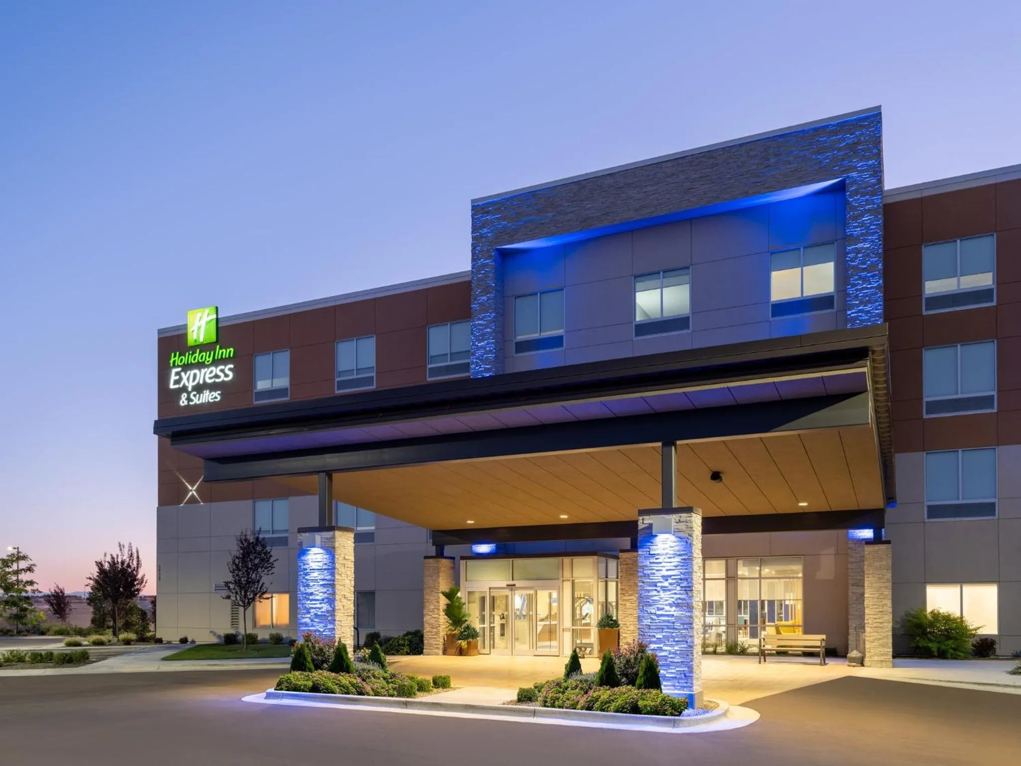 Property building in Holiday Inn Express & Suites - Meridian - Boise West by IHG