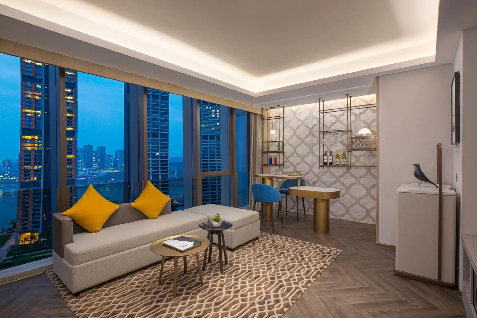 Living room in Voco Chongqing Chaotianmen