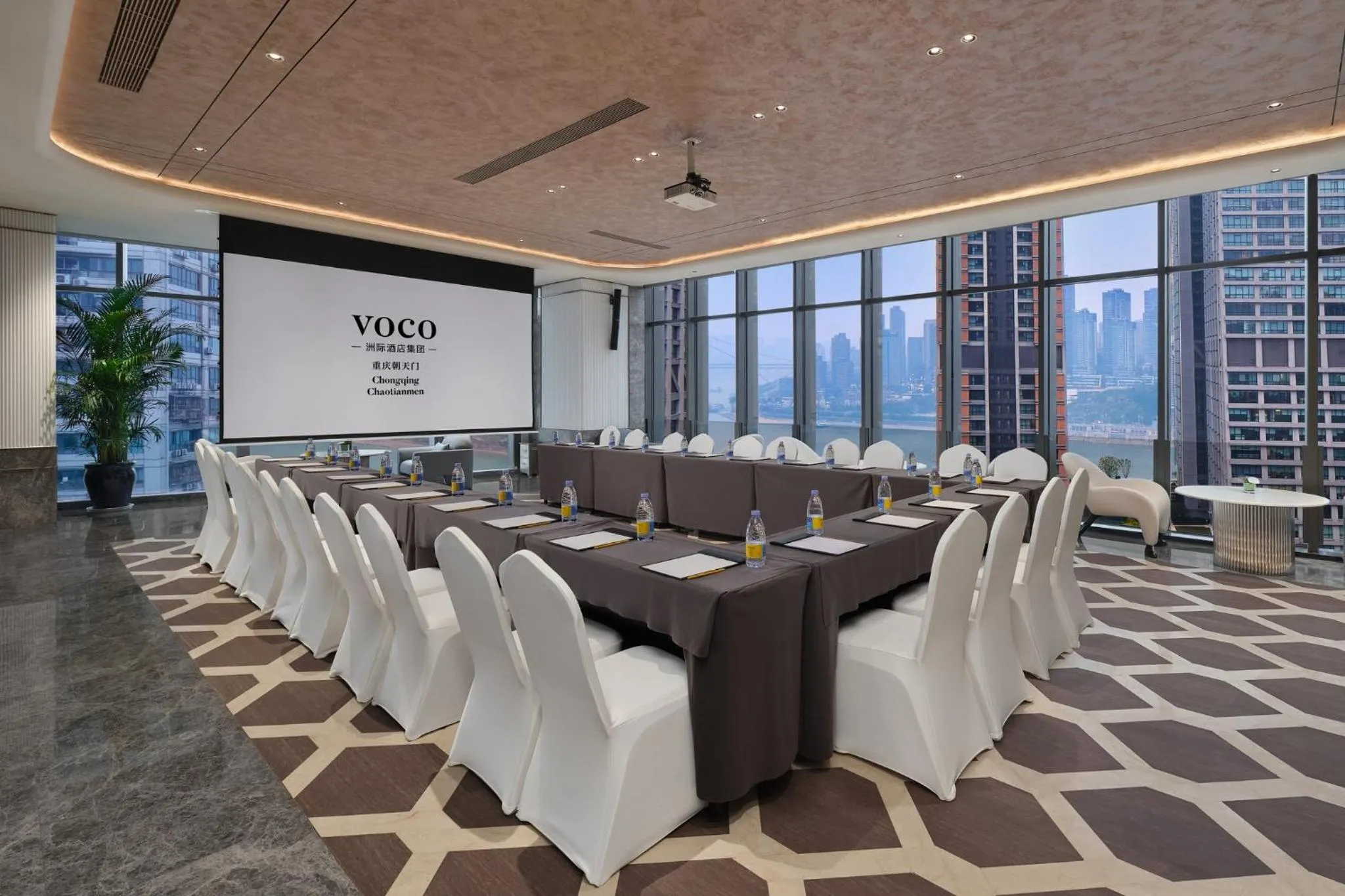 Spa and wellness centre/facilities in Voco Chongqing Chaotianmen