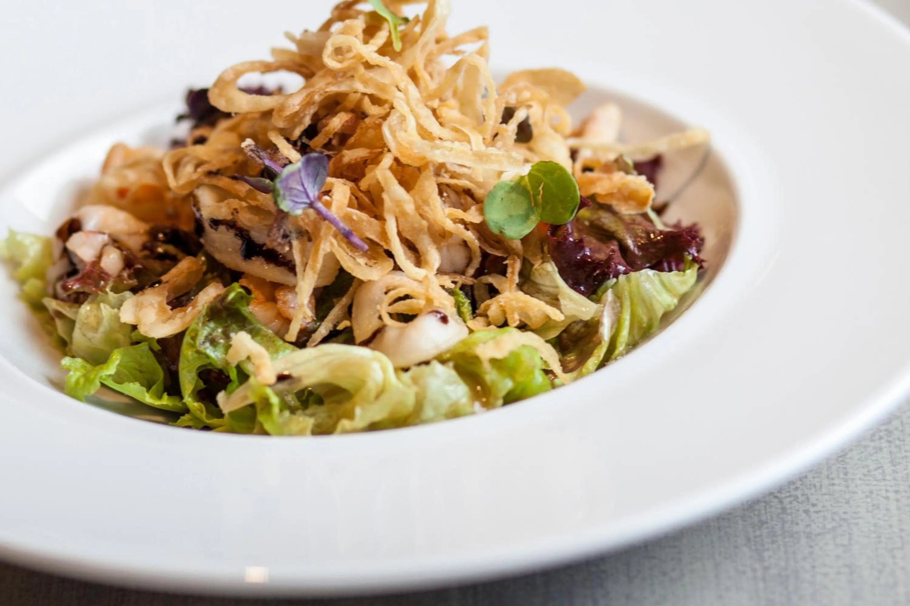 Restaurant/places to eat in Hotel Luze El Toro