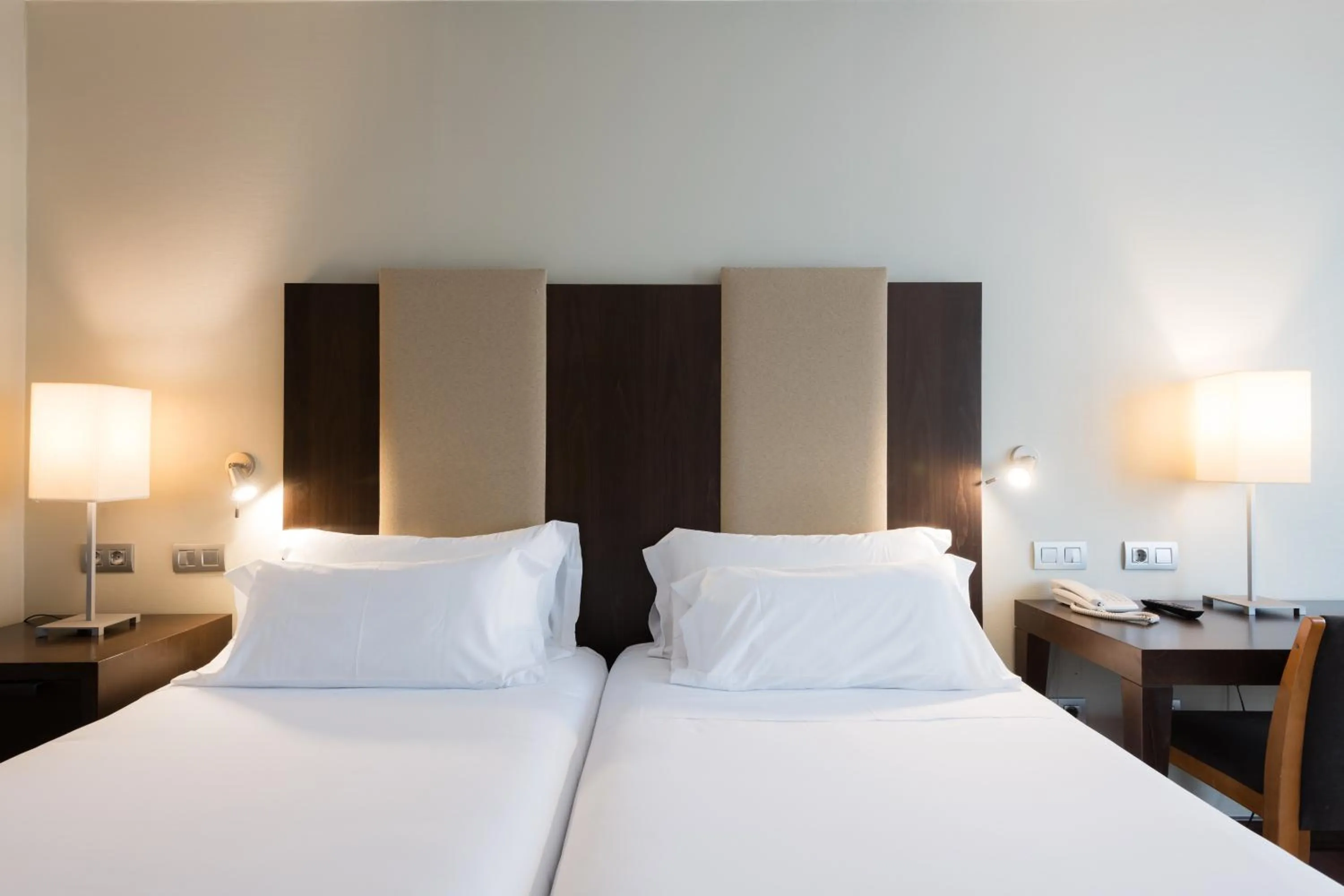 Bed in Hotel Ciudad de Valladolid