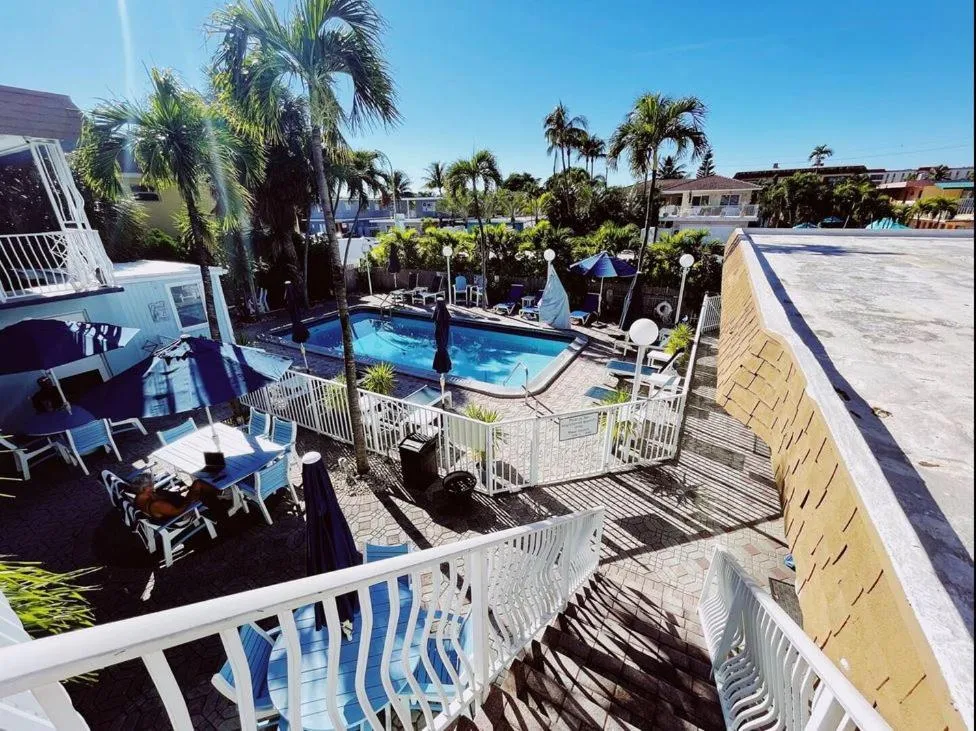 Property building in Great Escape Apartments By Lowkl