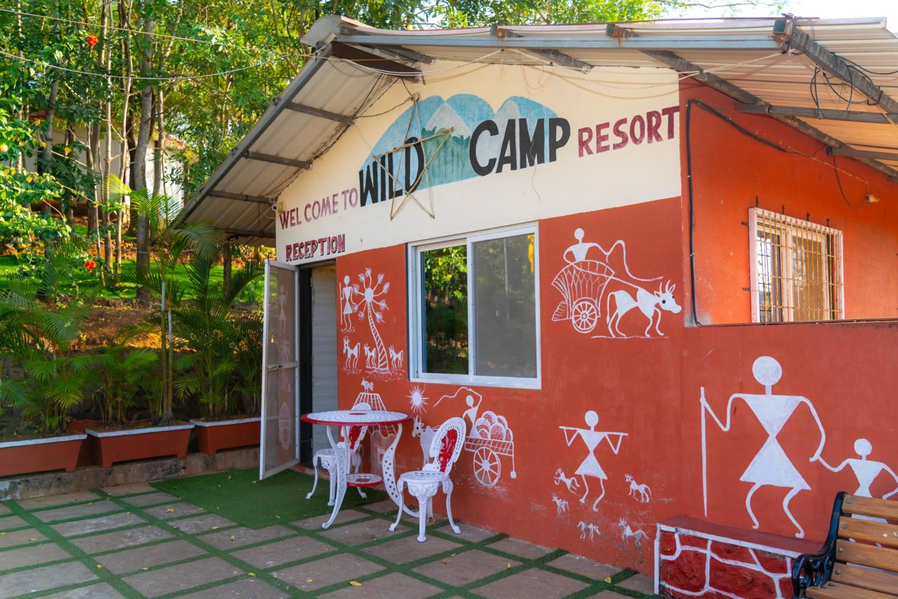 Facade/entrance in Wild Camp- The Nature Resort