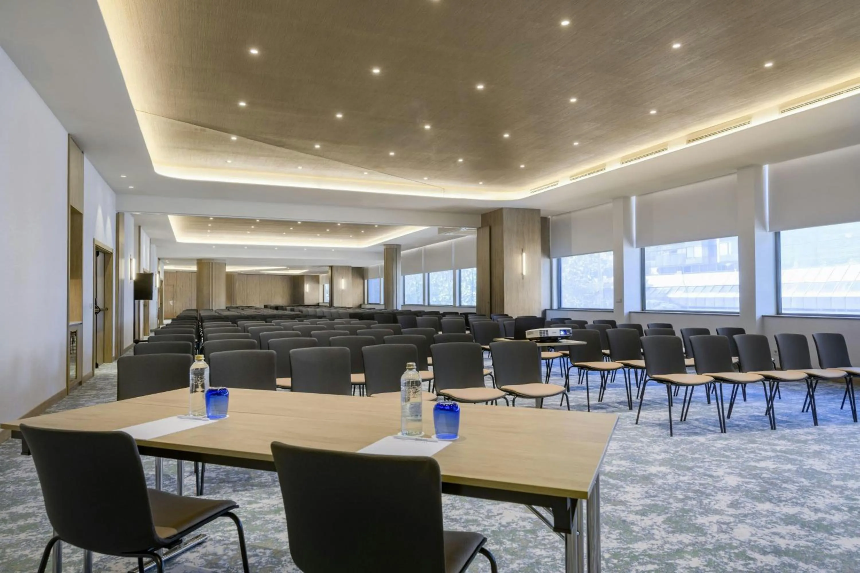 Meeting/conference room in Madrid Marriott Hotel Princesa Plaza