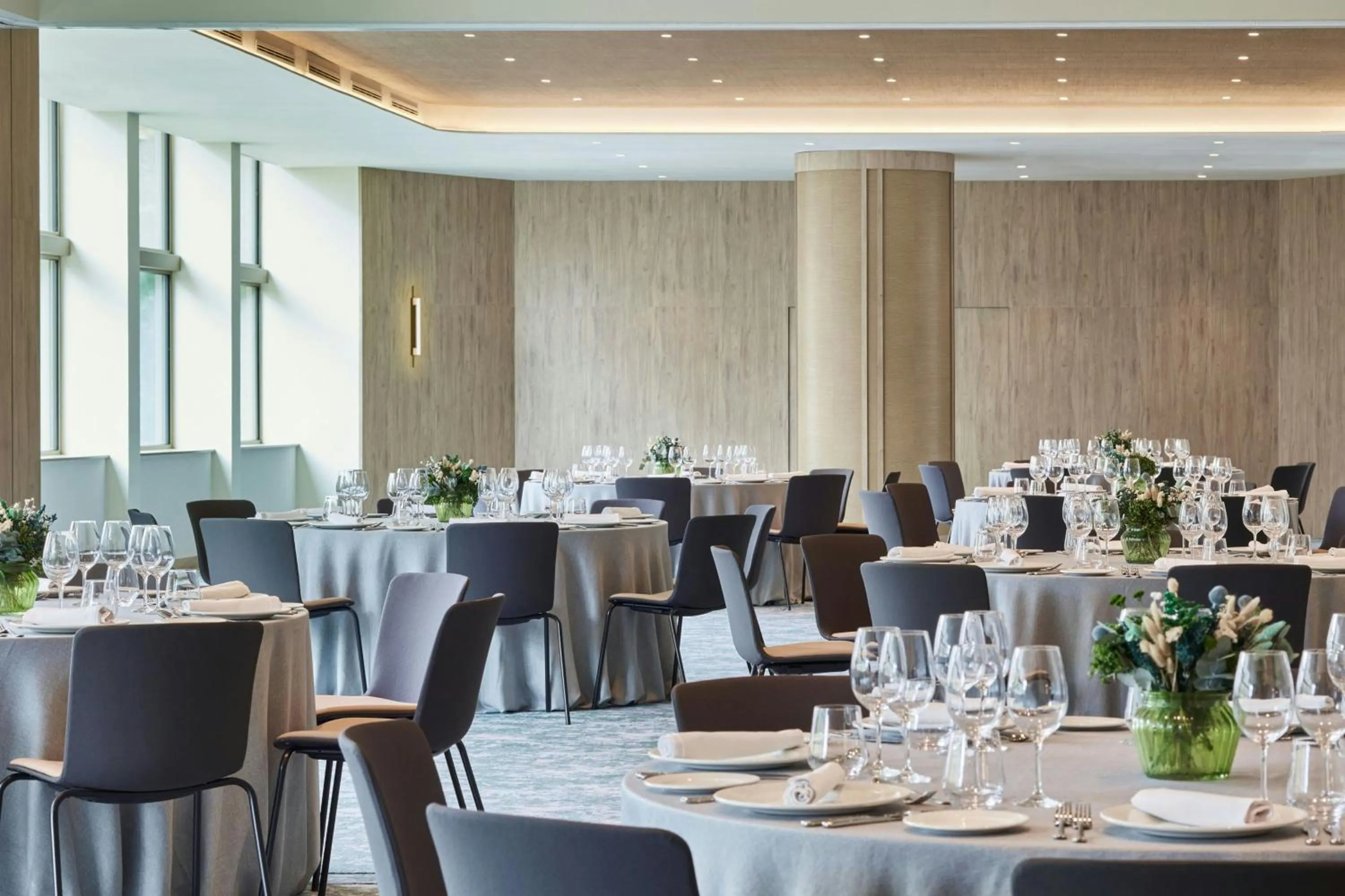 Meeting/conference room in Madrid Marriott Hotel Princesa Plaza