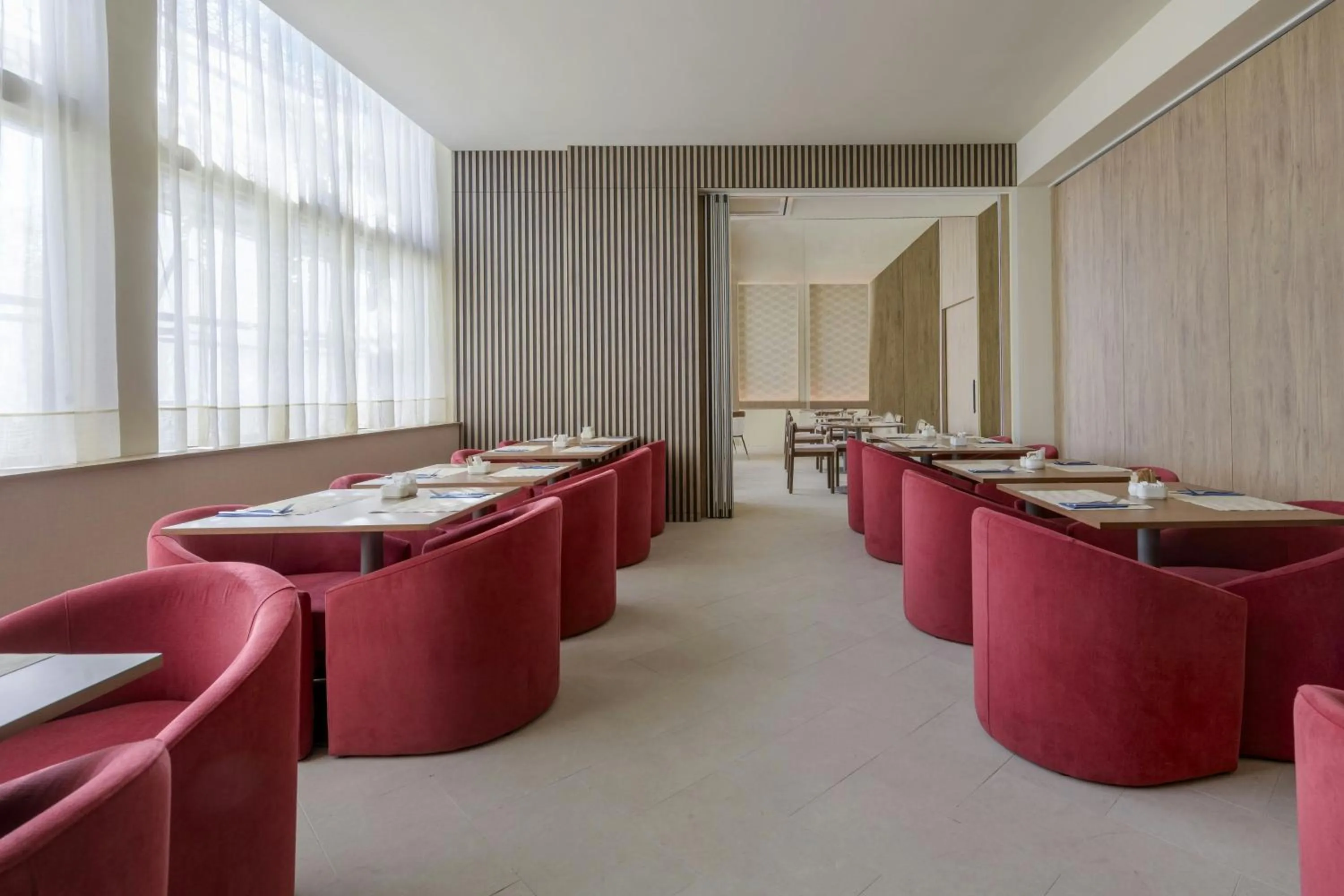 Meeting/conference room in Madrid Marriott Hotel Princesa Plaza