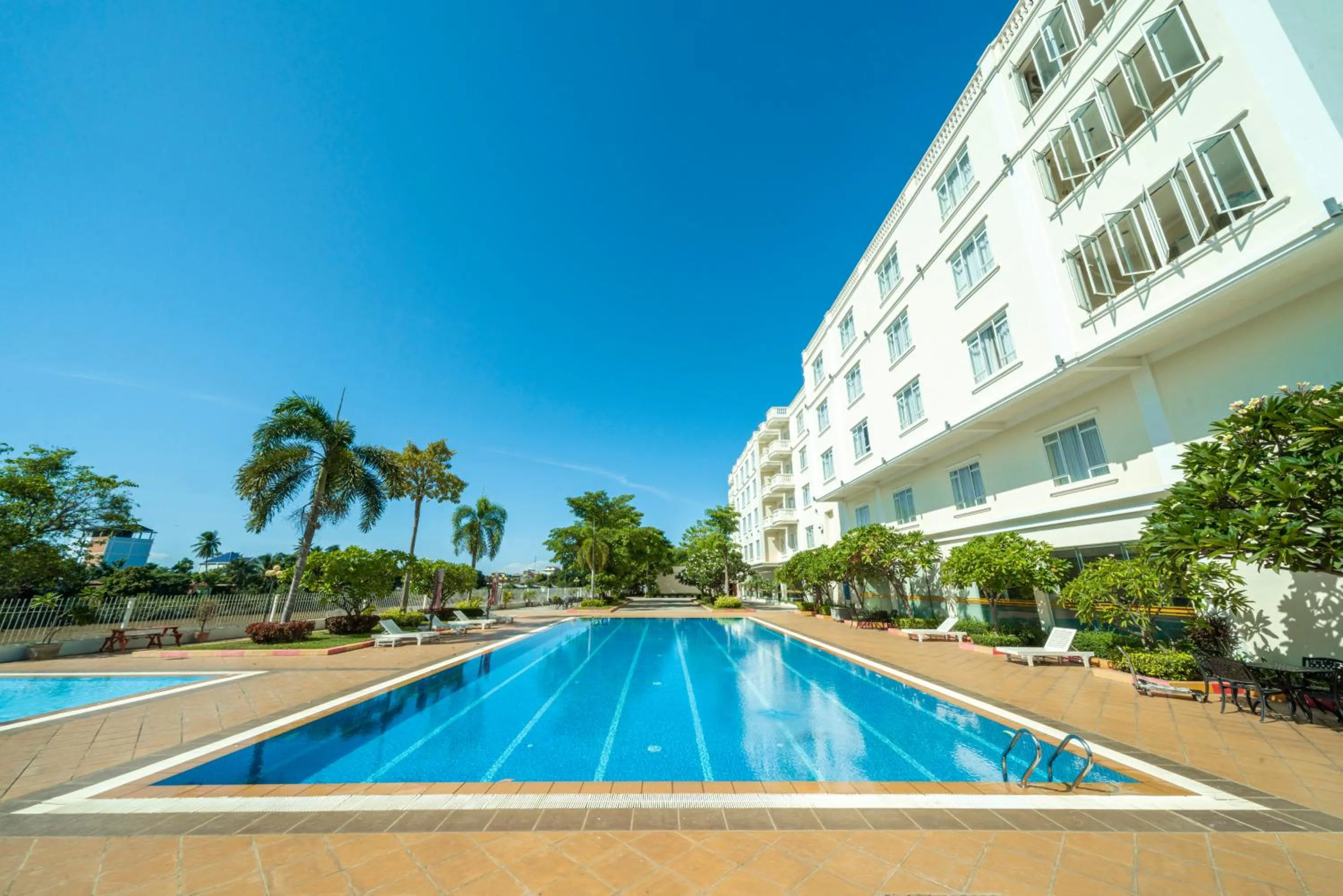 Pool view in Pursat Riverside Hotel & Spa