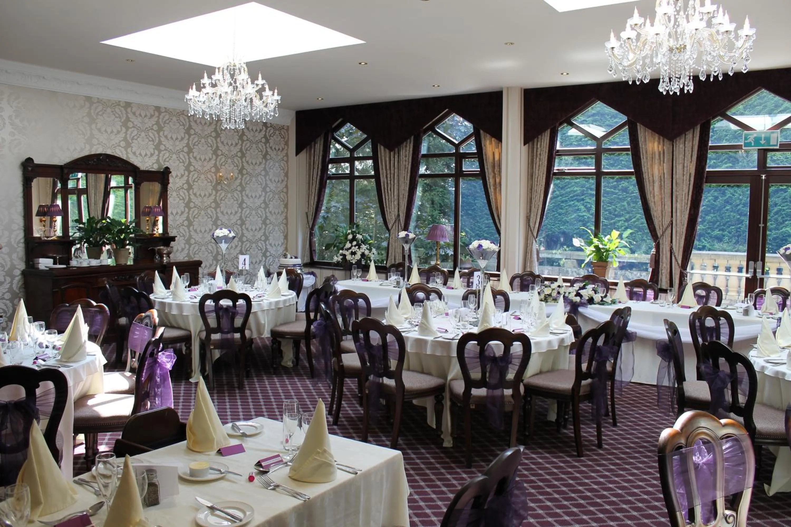 Banquet/Function facilities in Oakwood Hall Hotel