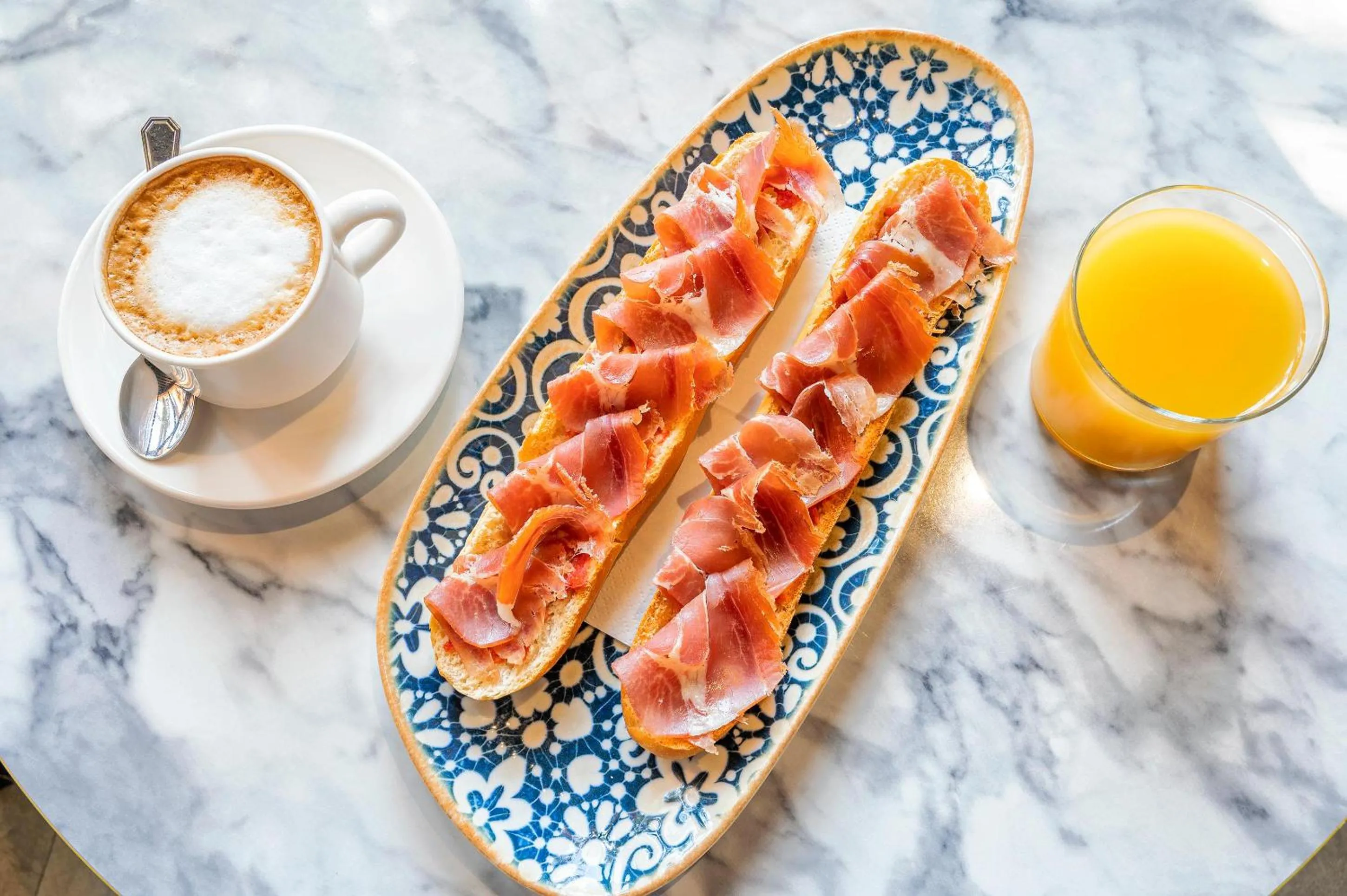 Restaurant/places to eat in Hotel Huerto del Cura