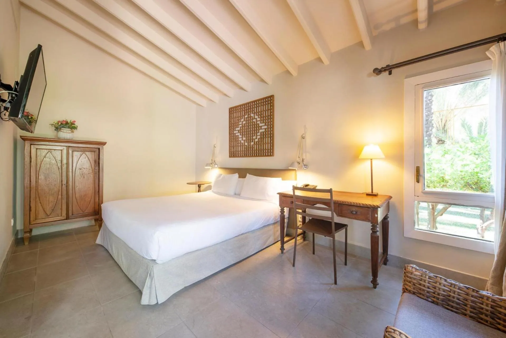 Photo of the whole room, Bed in Hotel Huerto del Cura