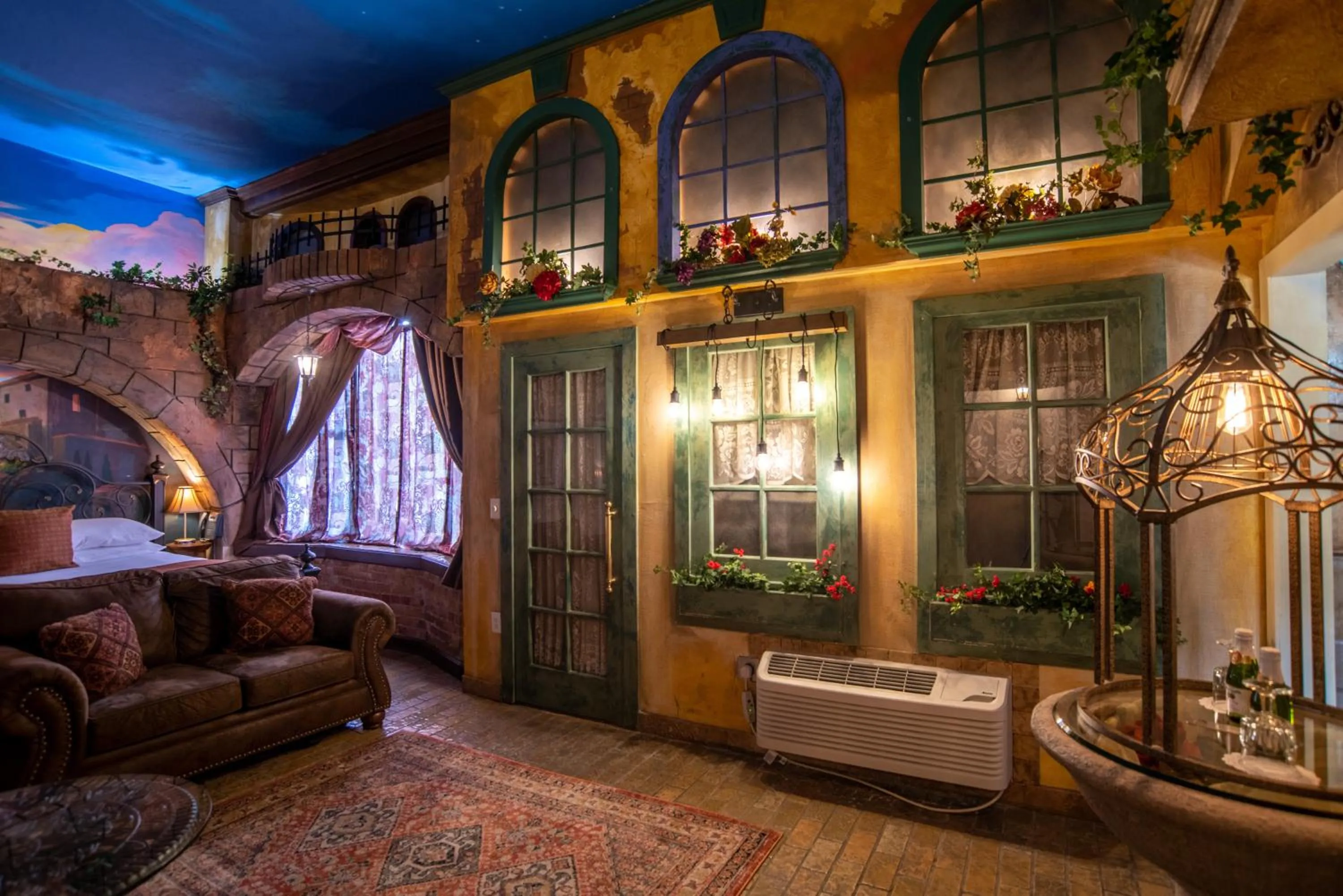 Living room in The Anniversary Inn - Fifth South