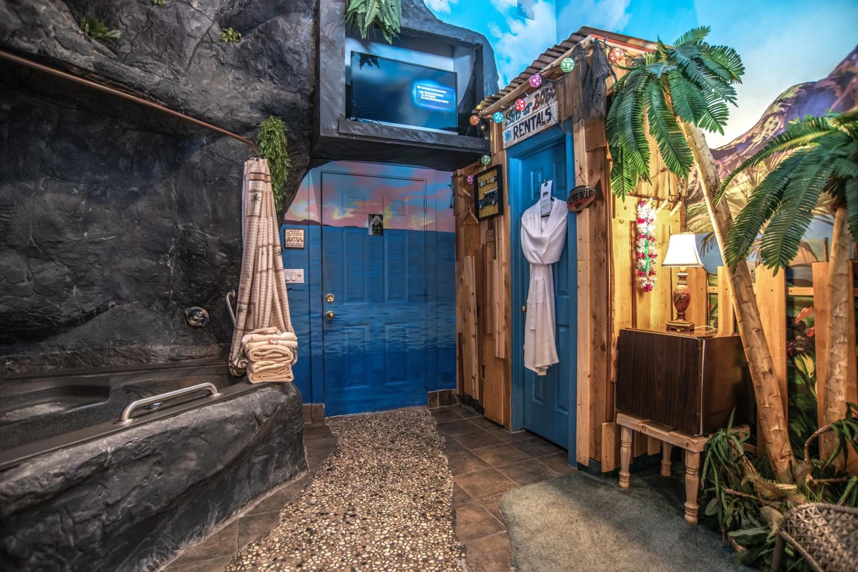 Bath in The Anniversary Inn - Fifth South