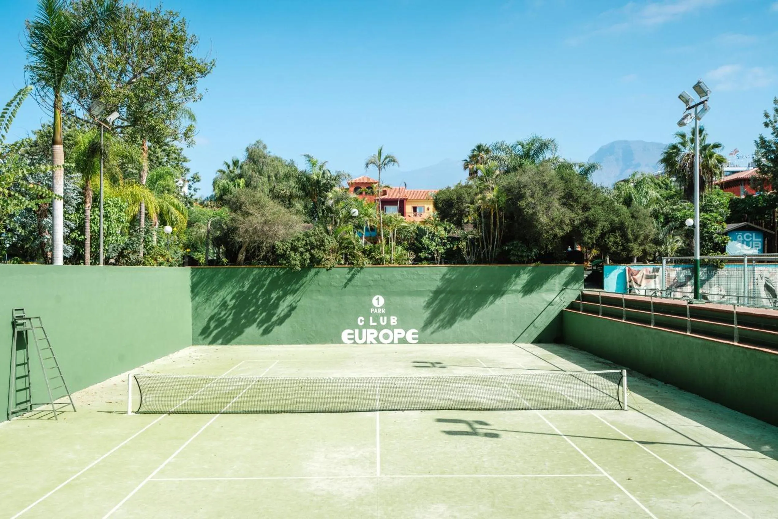Tennis court in Park Club Europe - All Inclusive Resort