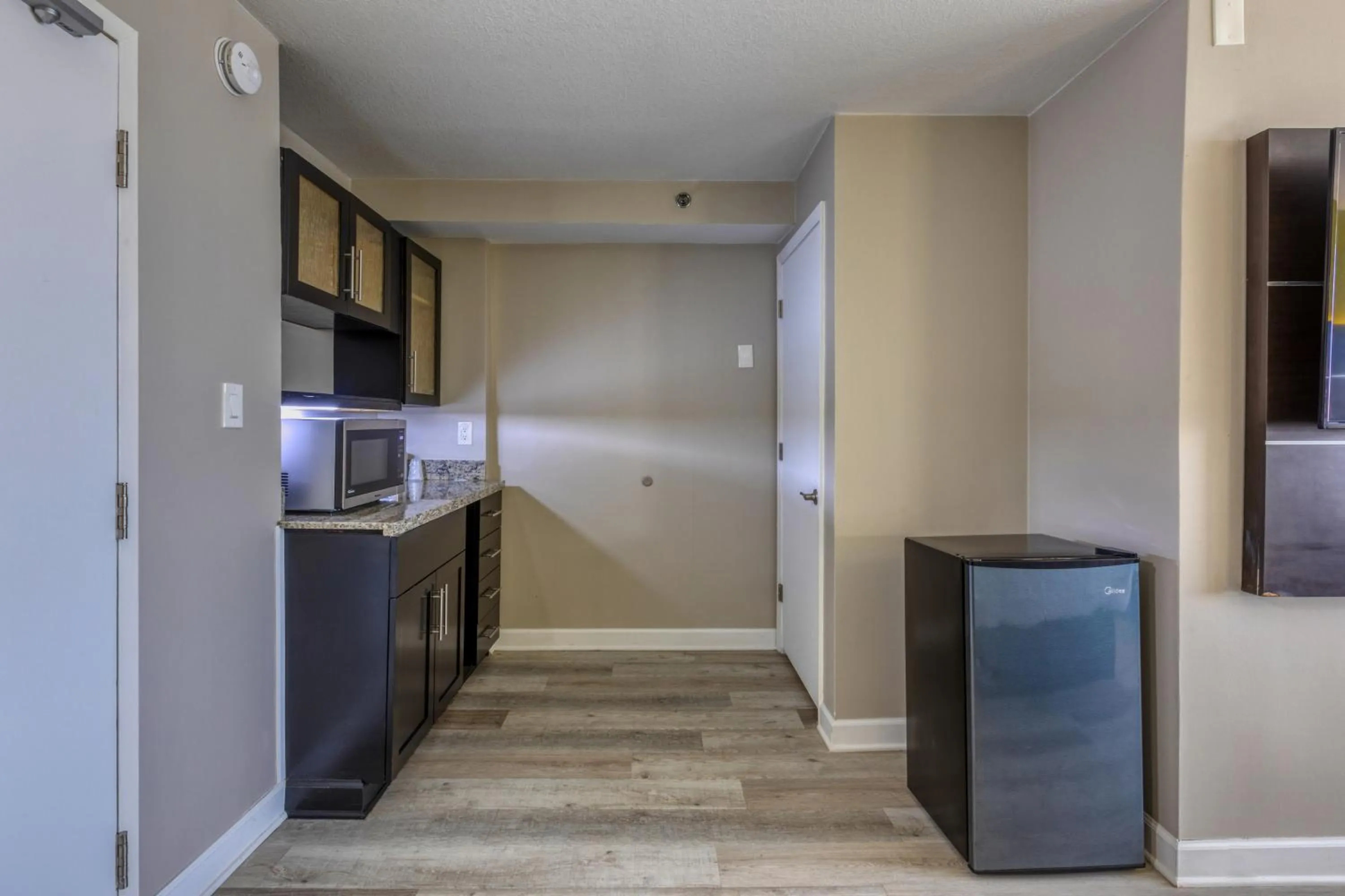 minibar in Hotel Weston