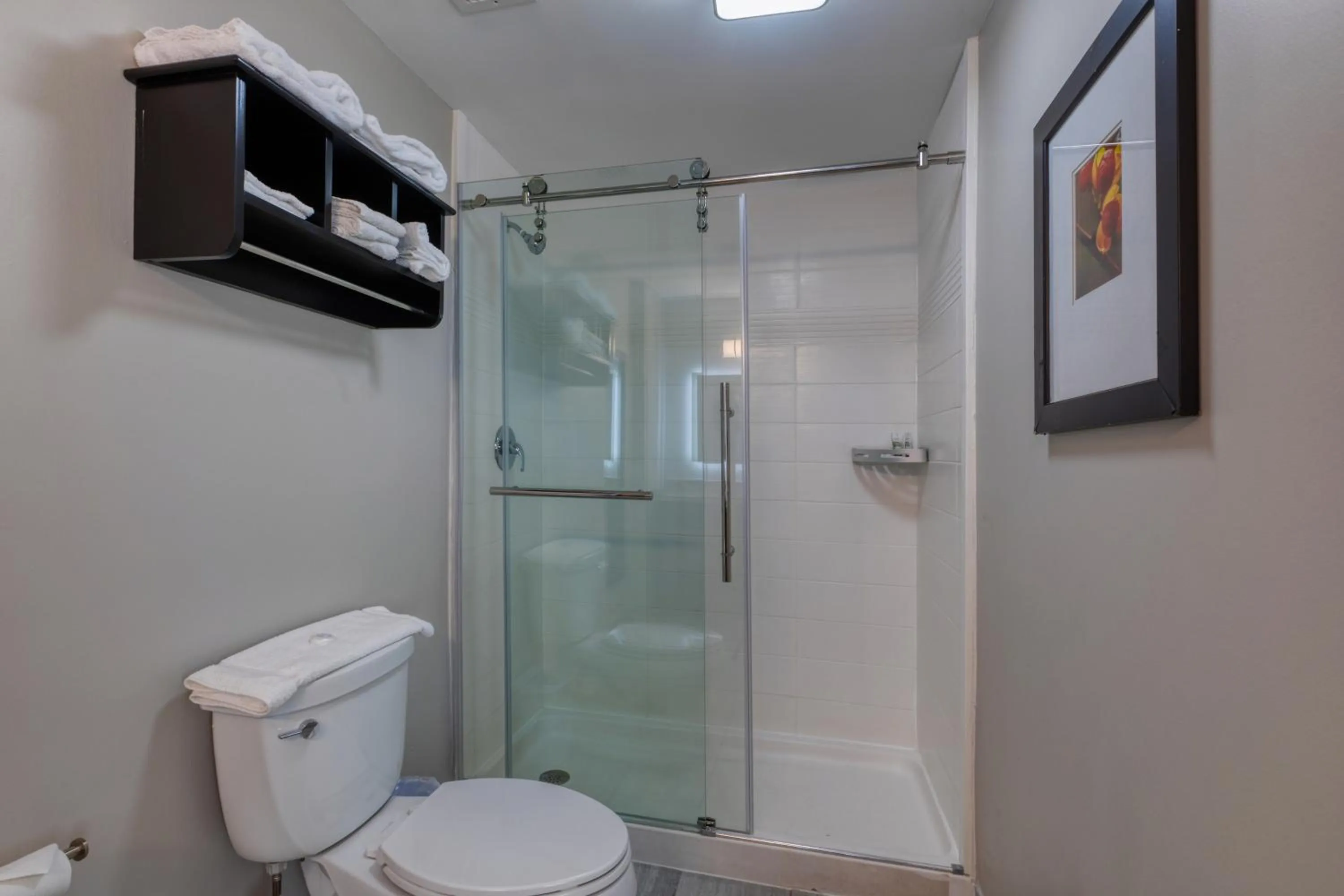 Shower in Hotel Weston