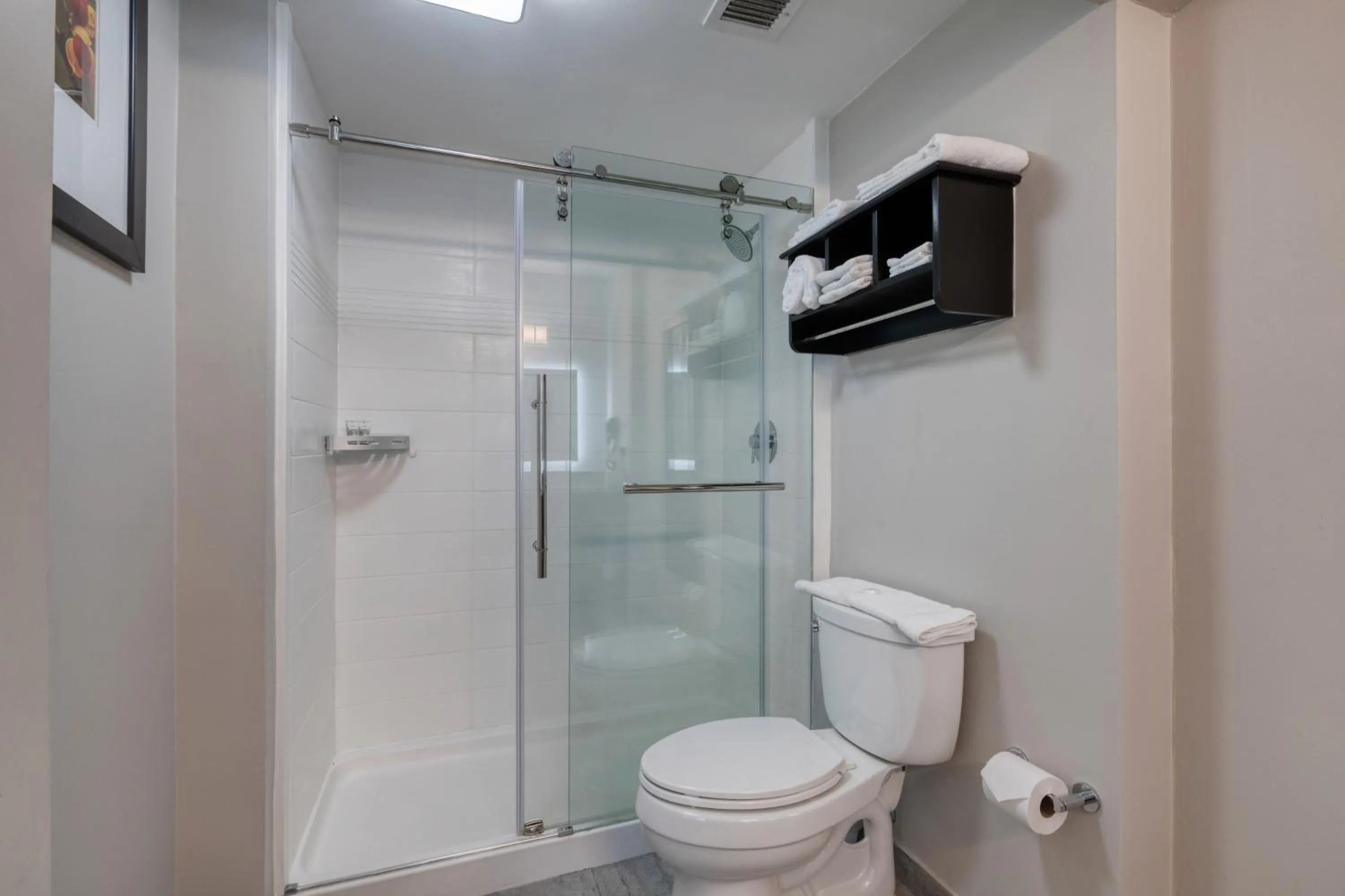 Shower in Hotel Weston