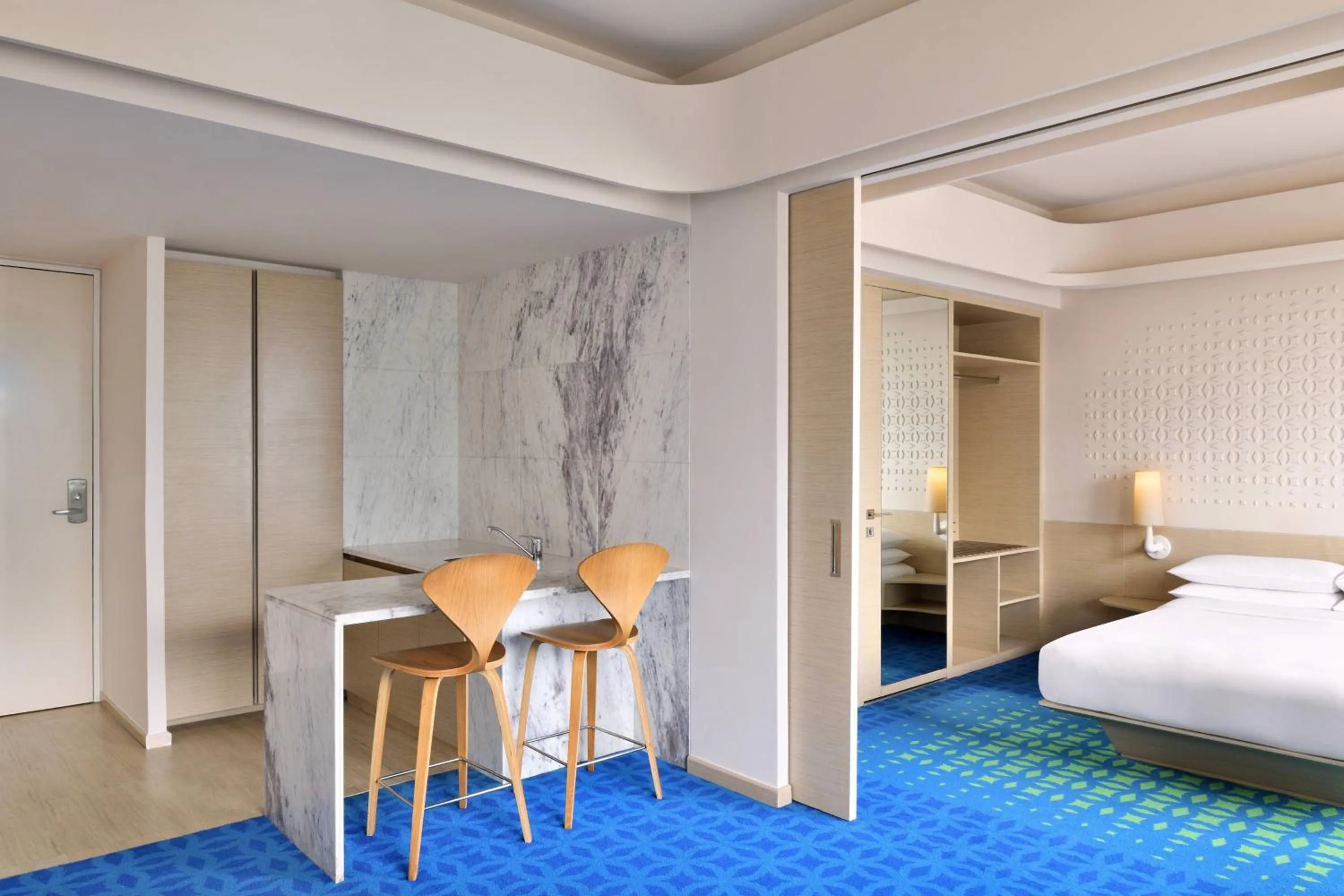 Photo of the whole room, Bed in Fairfield by Marriott Hyderabad Gachibowli