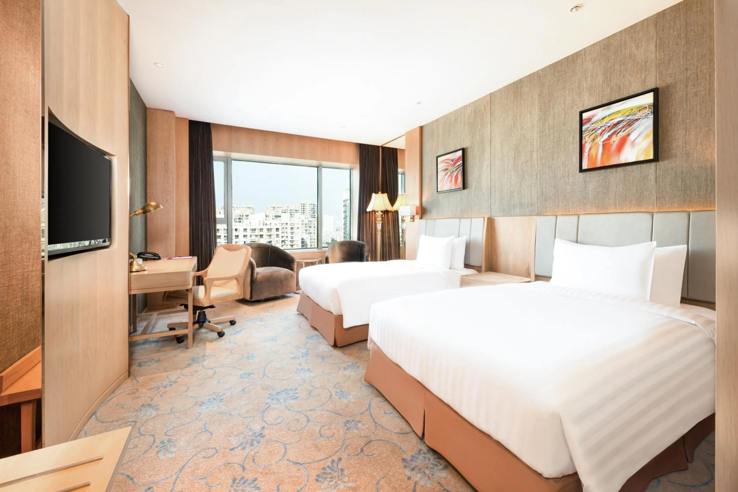 Bedroom, Bed in Crowne Plaza Shanghai Noah Square by IHG