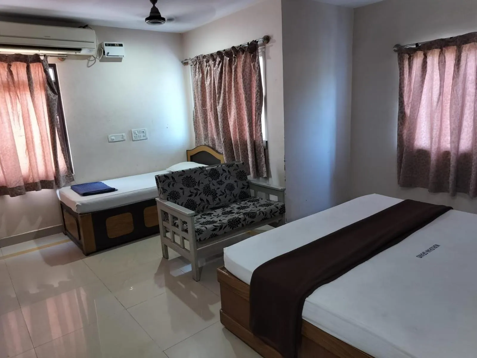 Bed in Marudhan Grand