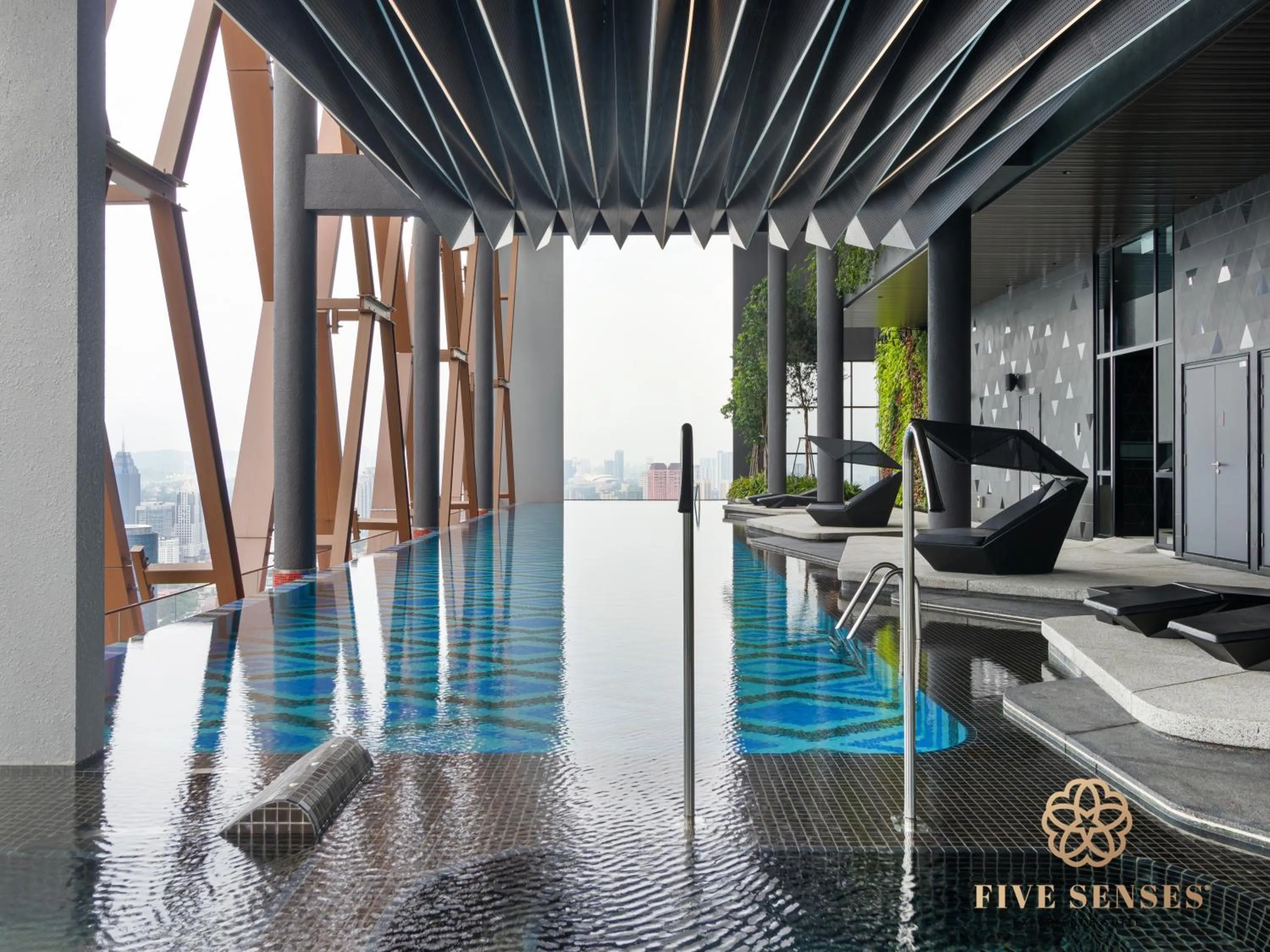 Swimming pool in Scarletz Suites Kuala Lumpur, Five Senses
