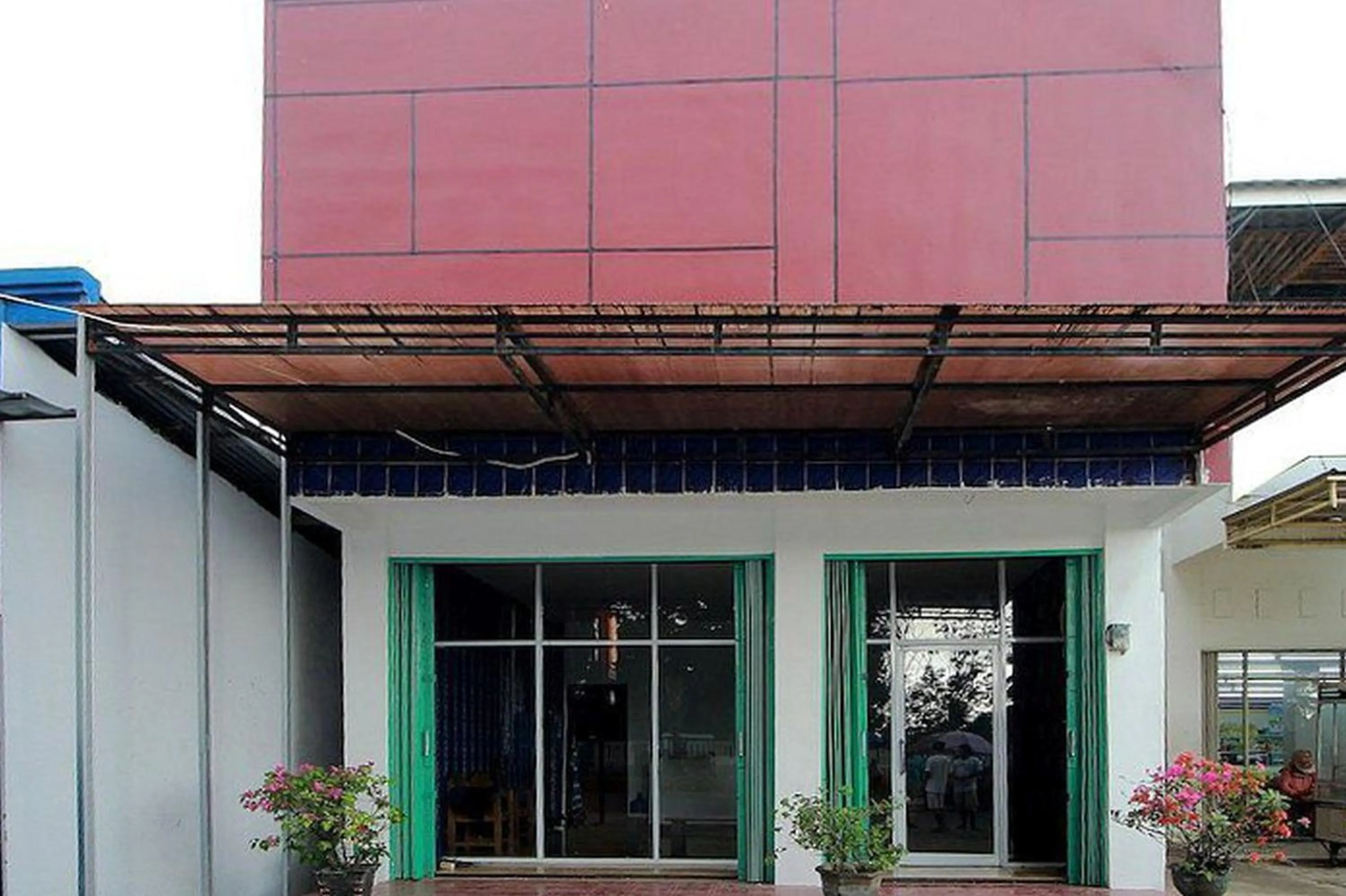 Property building in RedDoorz Syariah near Universitas Bengkulu
