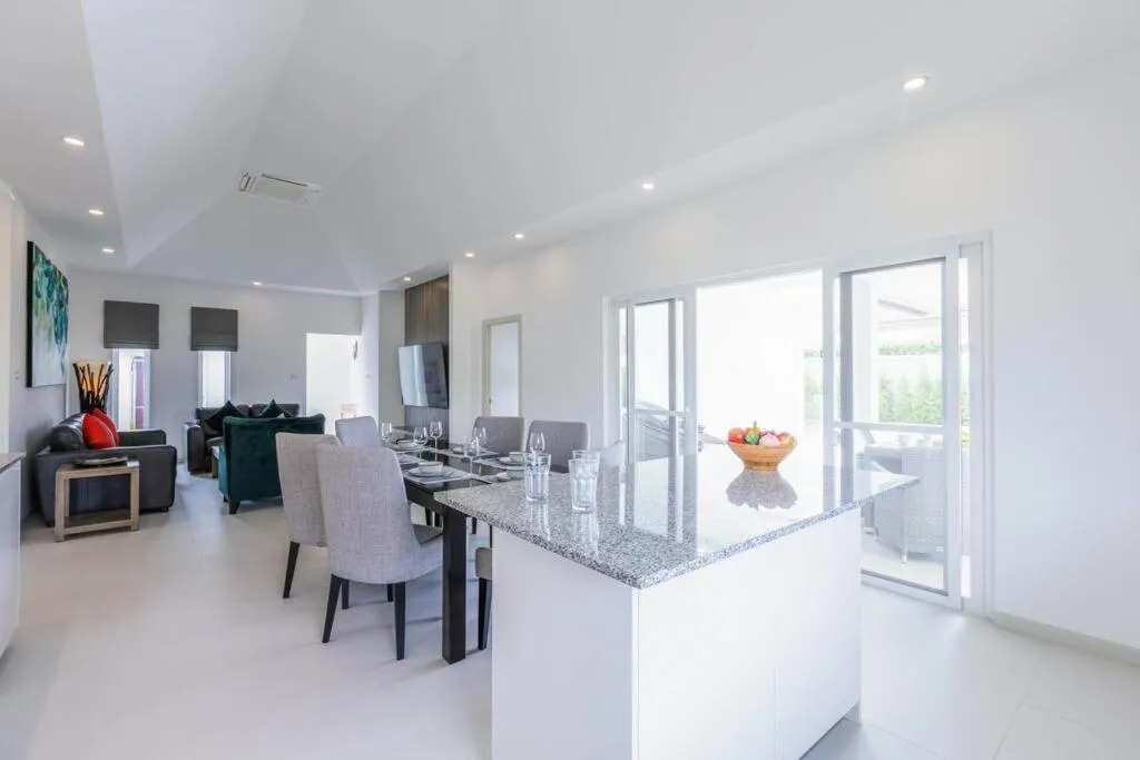 Private 3 Bedroom Pool Villa MS22