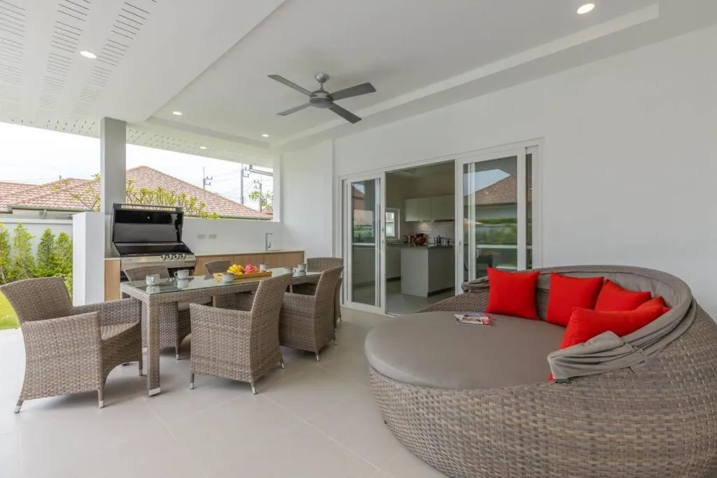 Private 3 Bedroom Pool Villa MS22