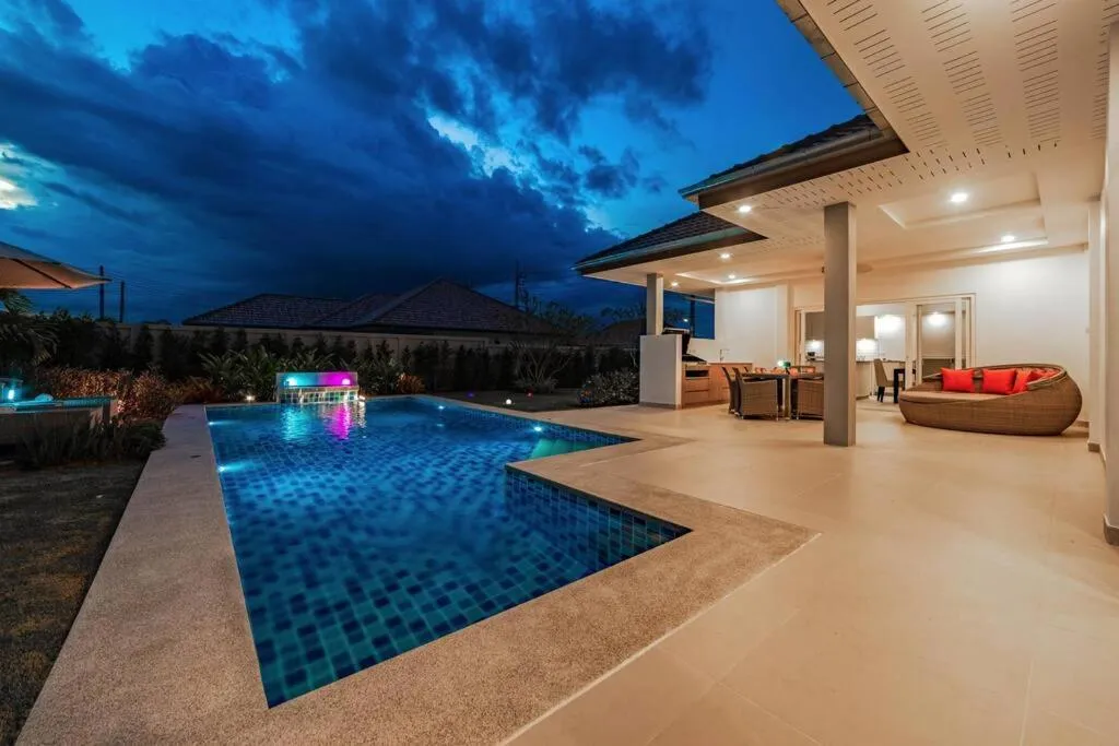 Private 3 Bedroom Pool Villa MS22