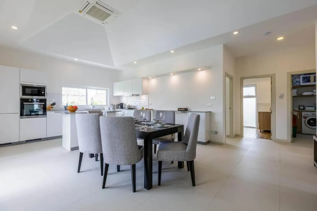 Private 3 Bedroom Pool Villa MS22