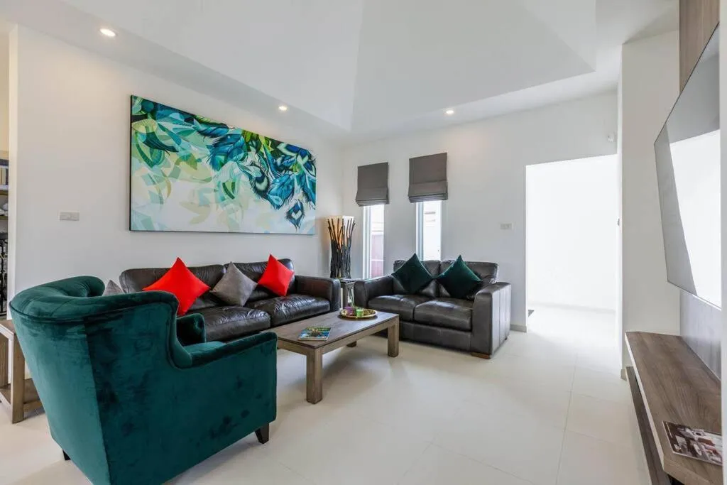 Private 3 Bedroom Pool Villa MS22