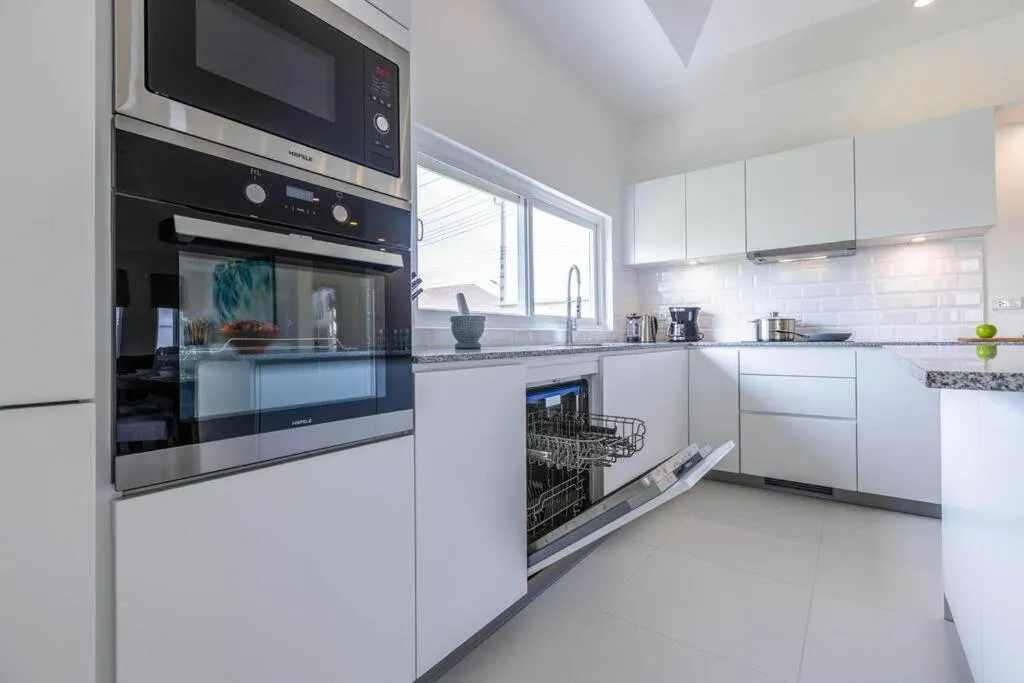 Private 3 Bedroom Pool Villa MS22