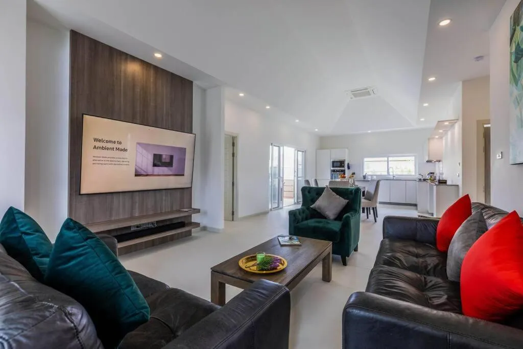 Private 3 Bedroom Pool Villa MS22