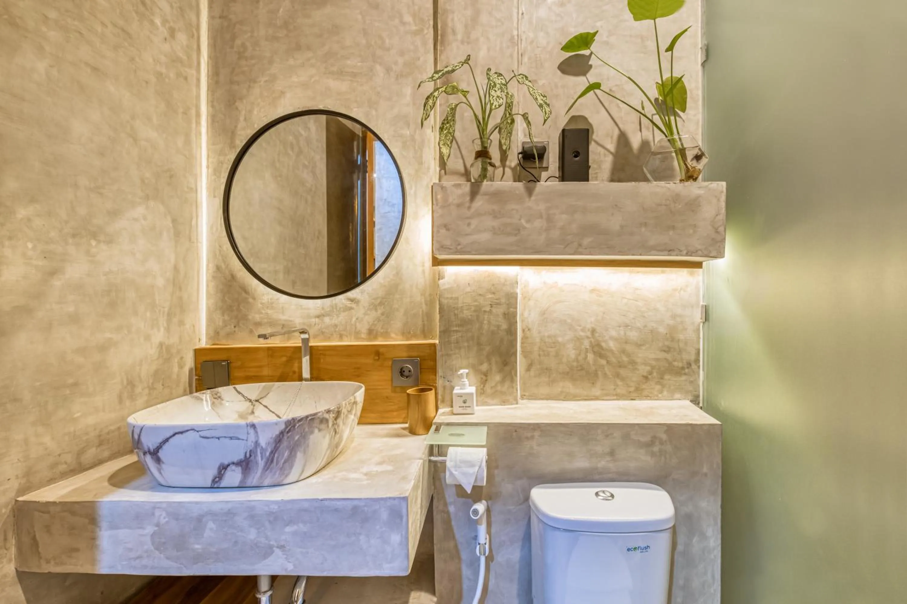 Shower in Leafy Home Canggu