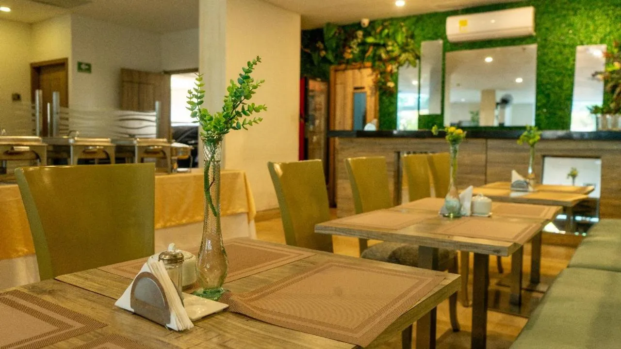 Restaurant/places to eat in Hotel Oxford Barranquilla