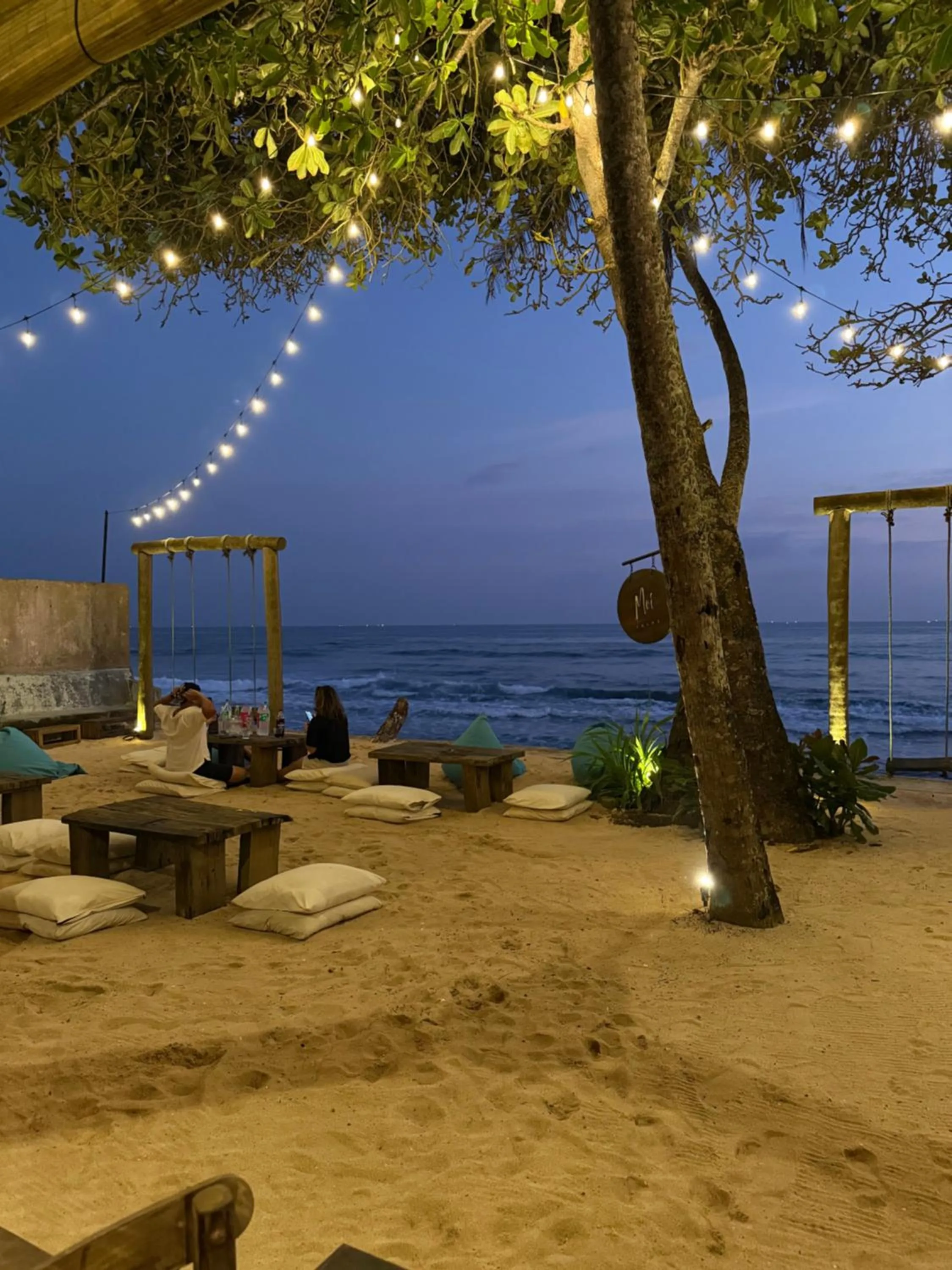 Night in Moi Talpe by DBI