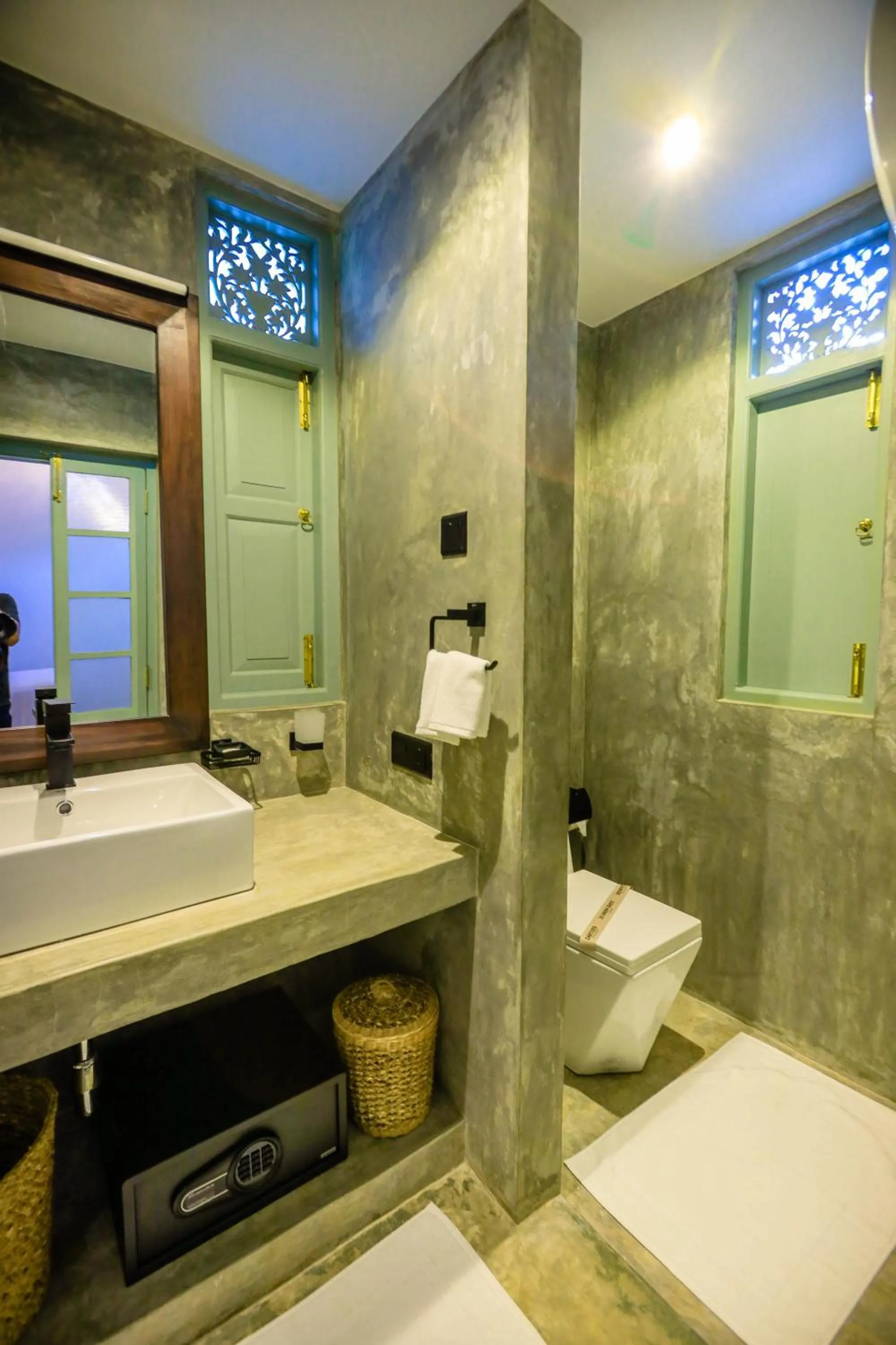 Bathroom in Moi Talpe by DBI