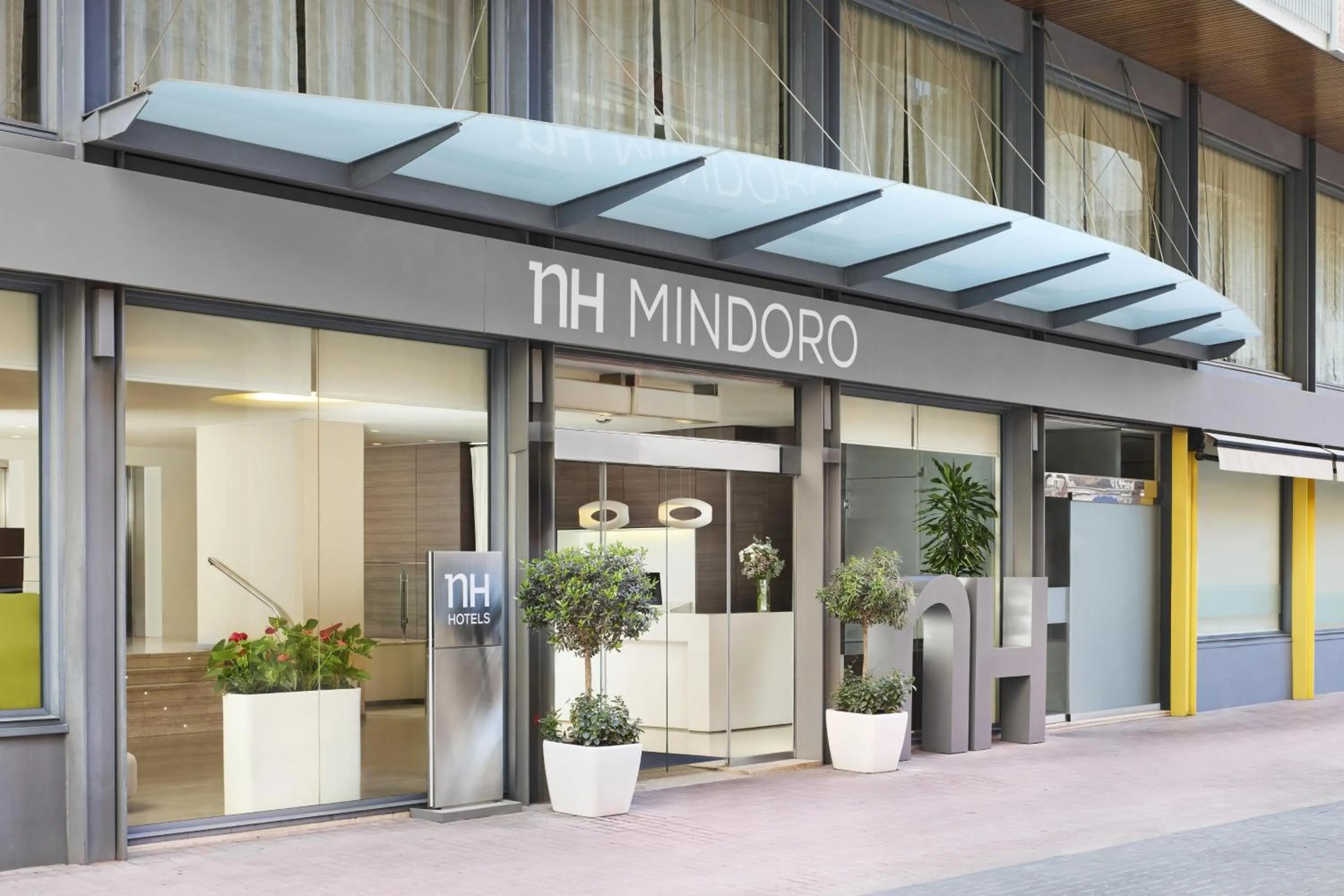 Property building in NH Castellón Mindoro