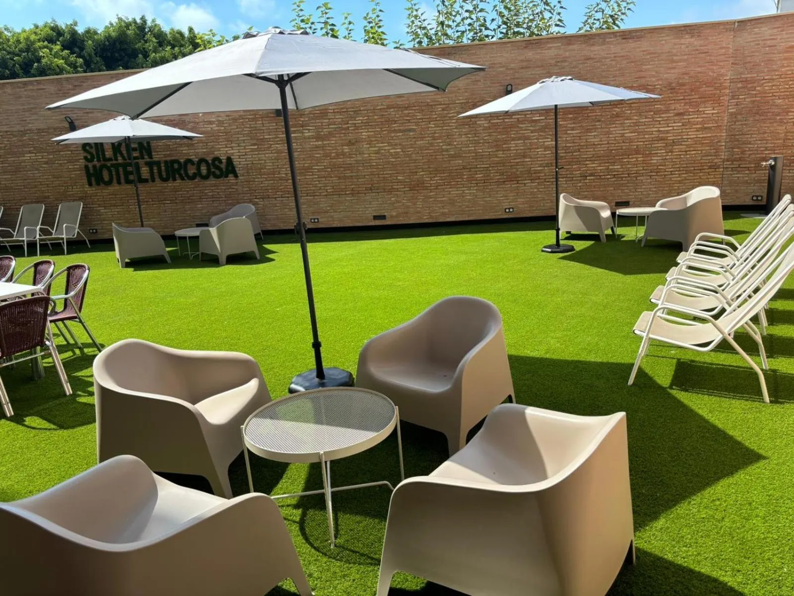 Balcony/Terrace in Silken Turcosa 3 Sup