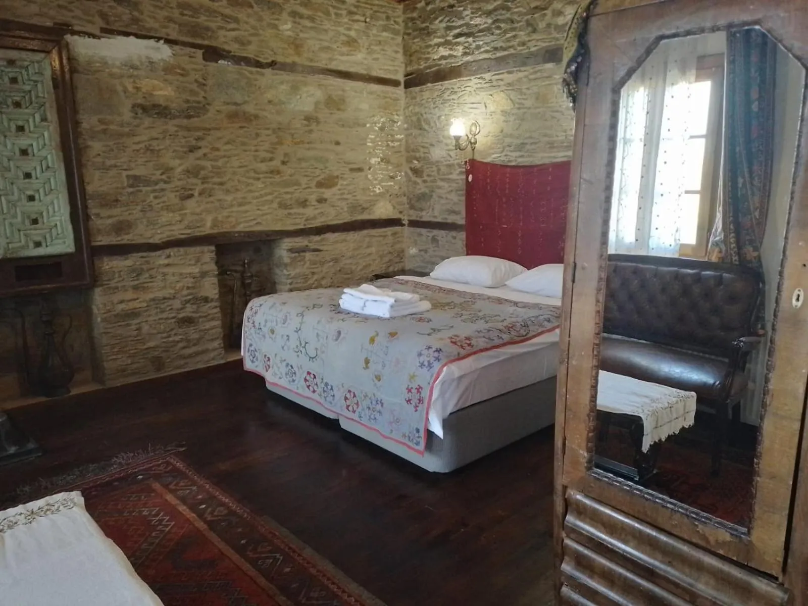 Bed in Şirince Lotus Konakları