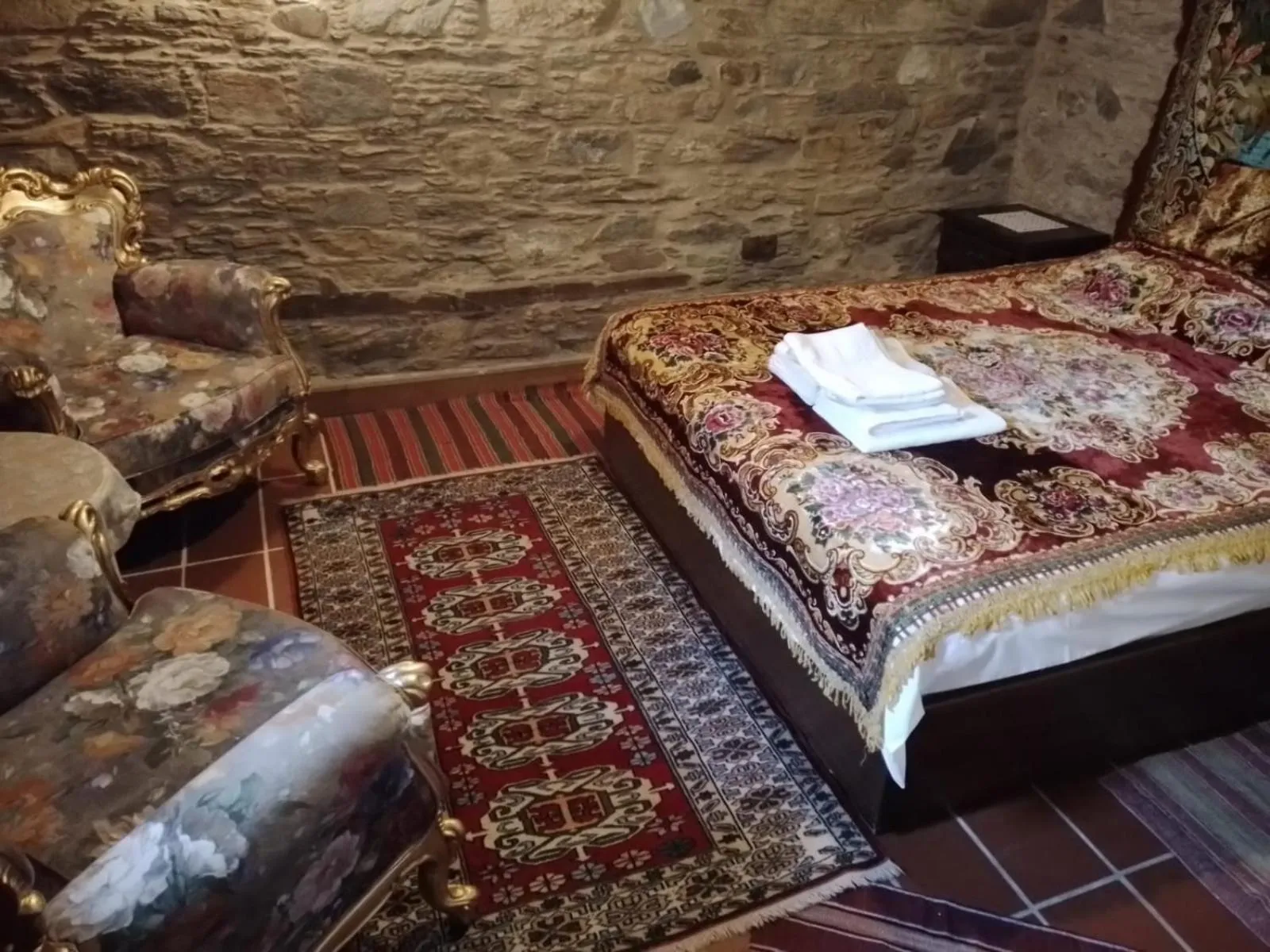 Bed in Şirince Lotus Konakları