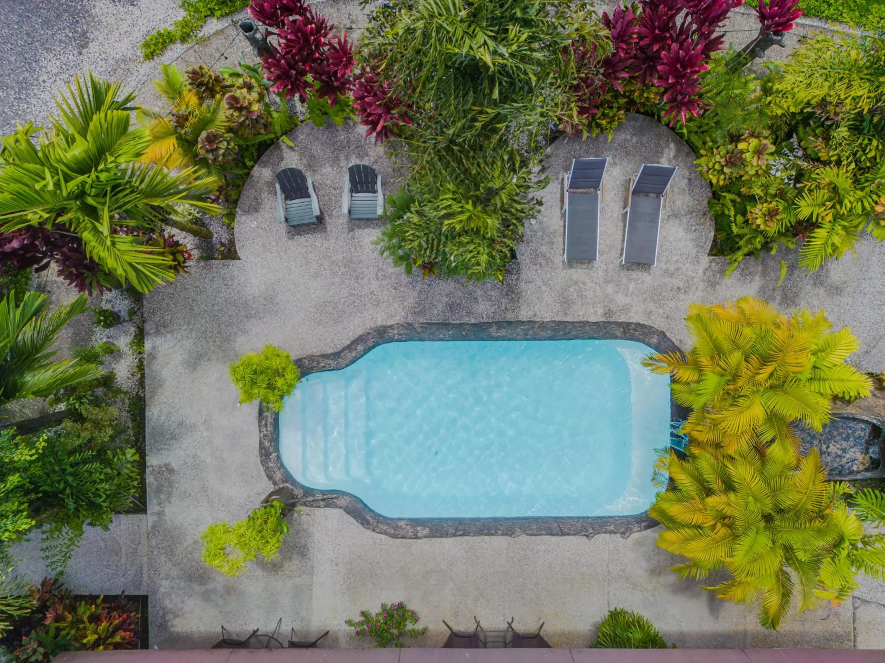 Swimming pool in Hotel Sierra Arenal