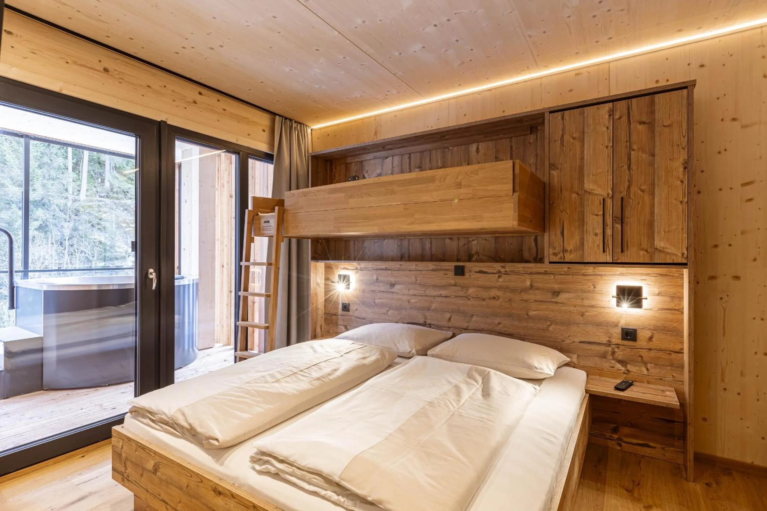 Bedroom, Bed in Saalbach Suites by ALPS RESORTS